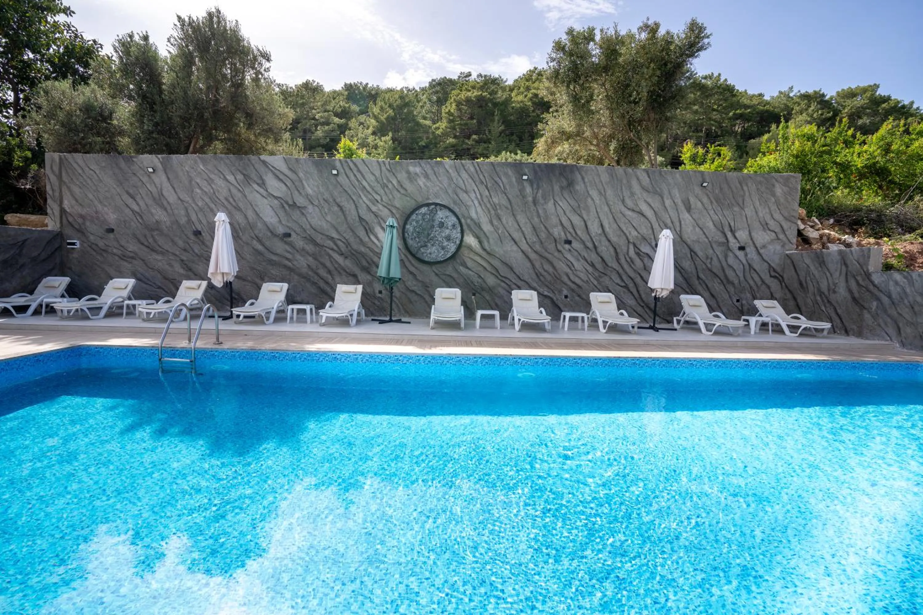 Swimming pool in Karaöz Sapphire Bungalows