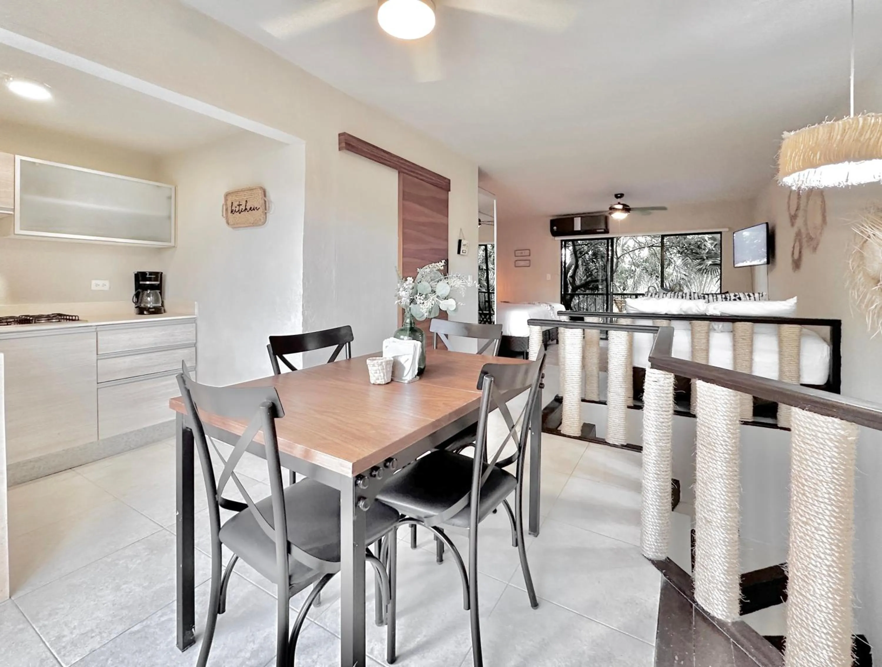 Sole & Mare by Andiani Travel