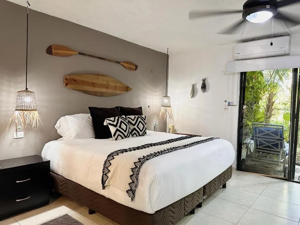 Bed in Sole & Mare by Andiani Travel