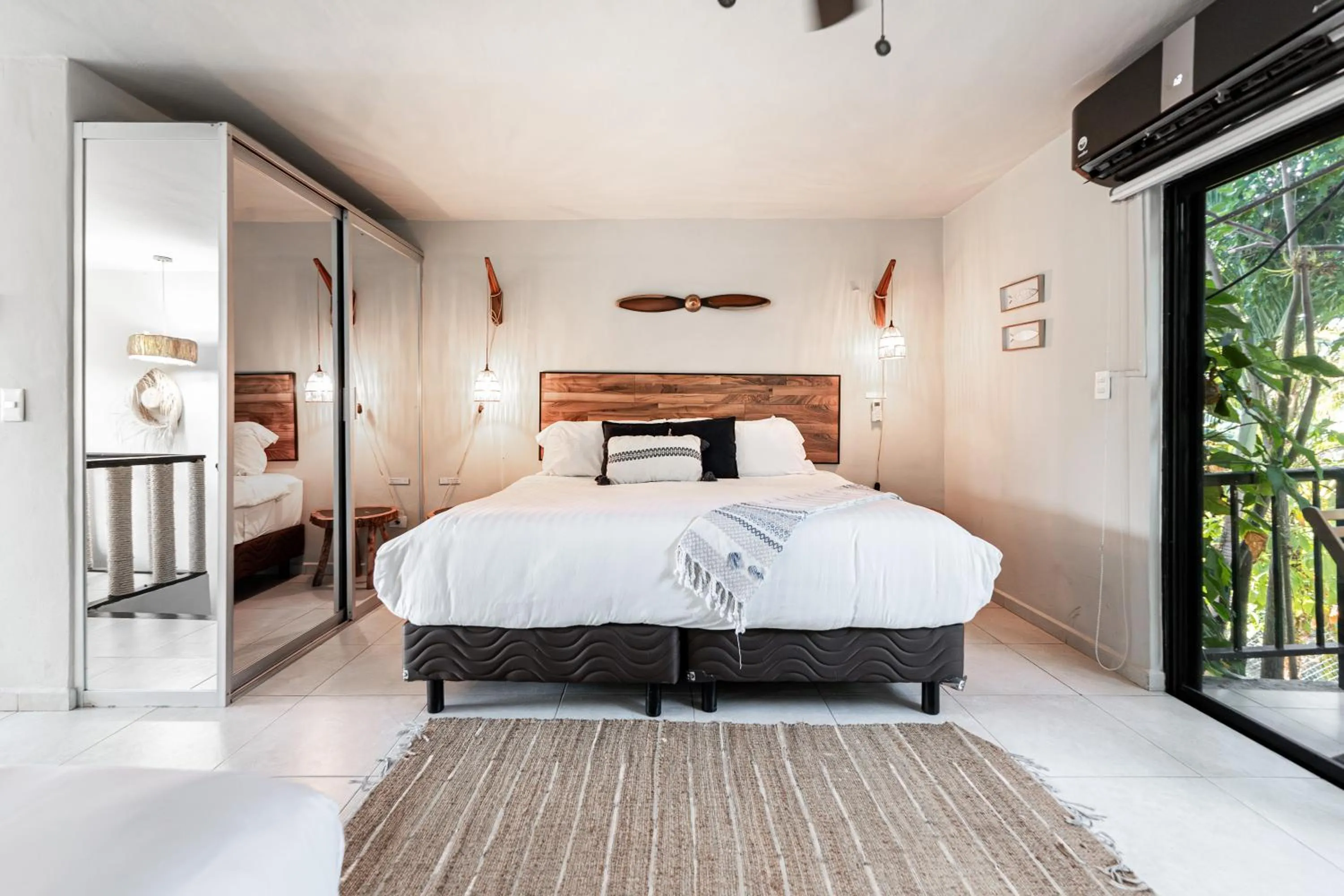 Bed in Sole & Mare by Andiani Travel