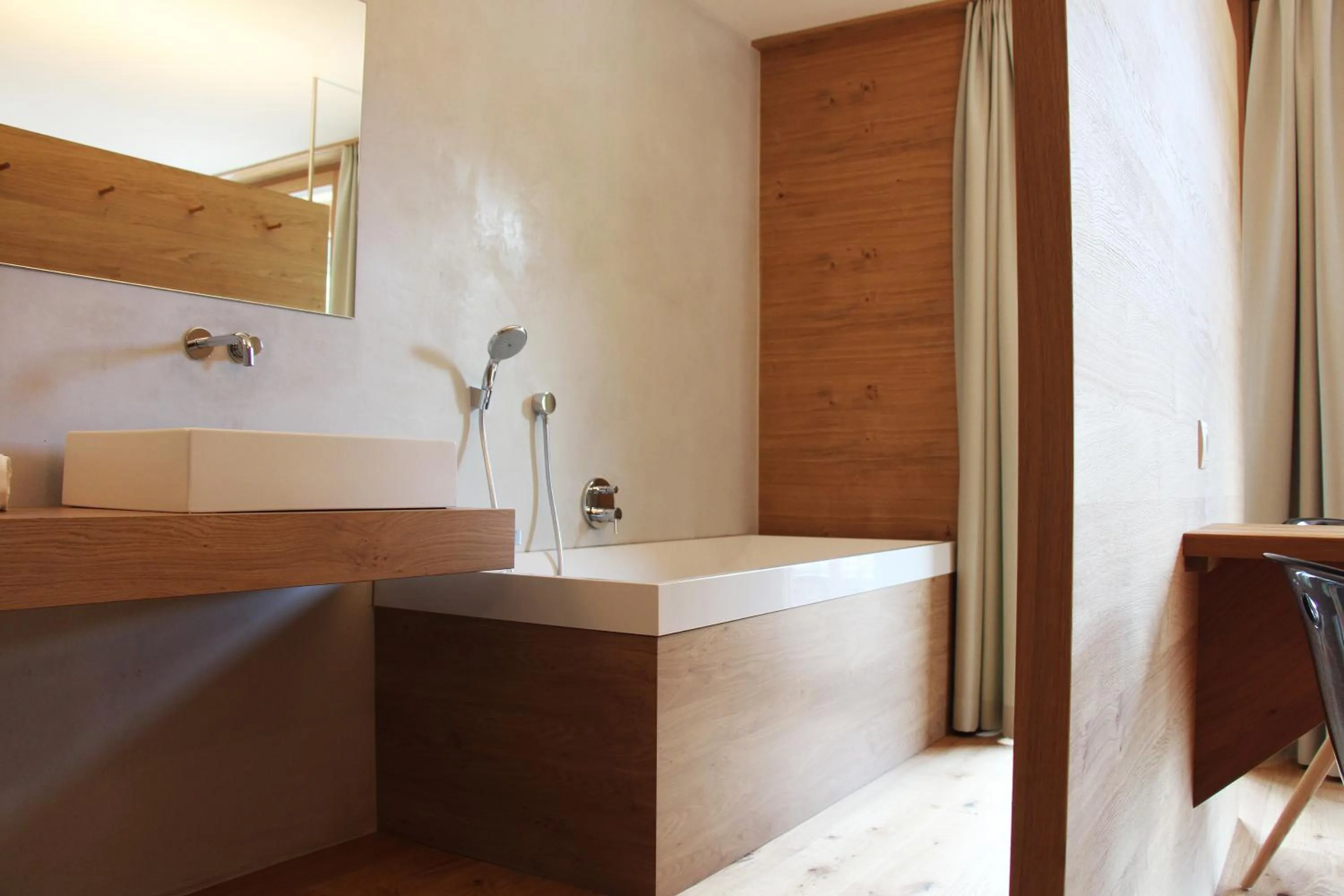 Bathroom in Steindl's Boutique Hotel