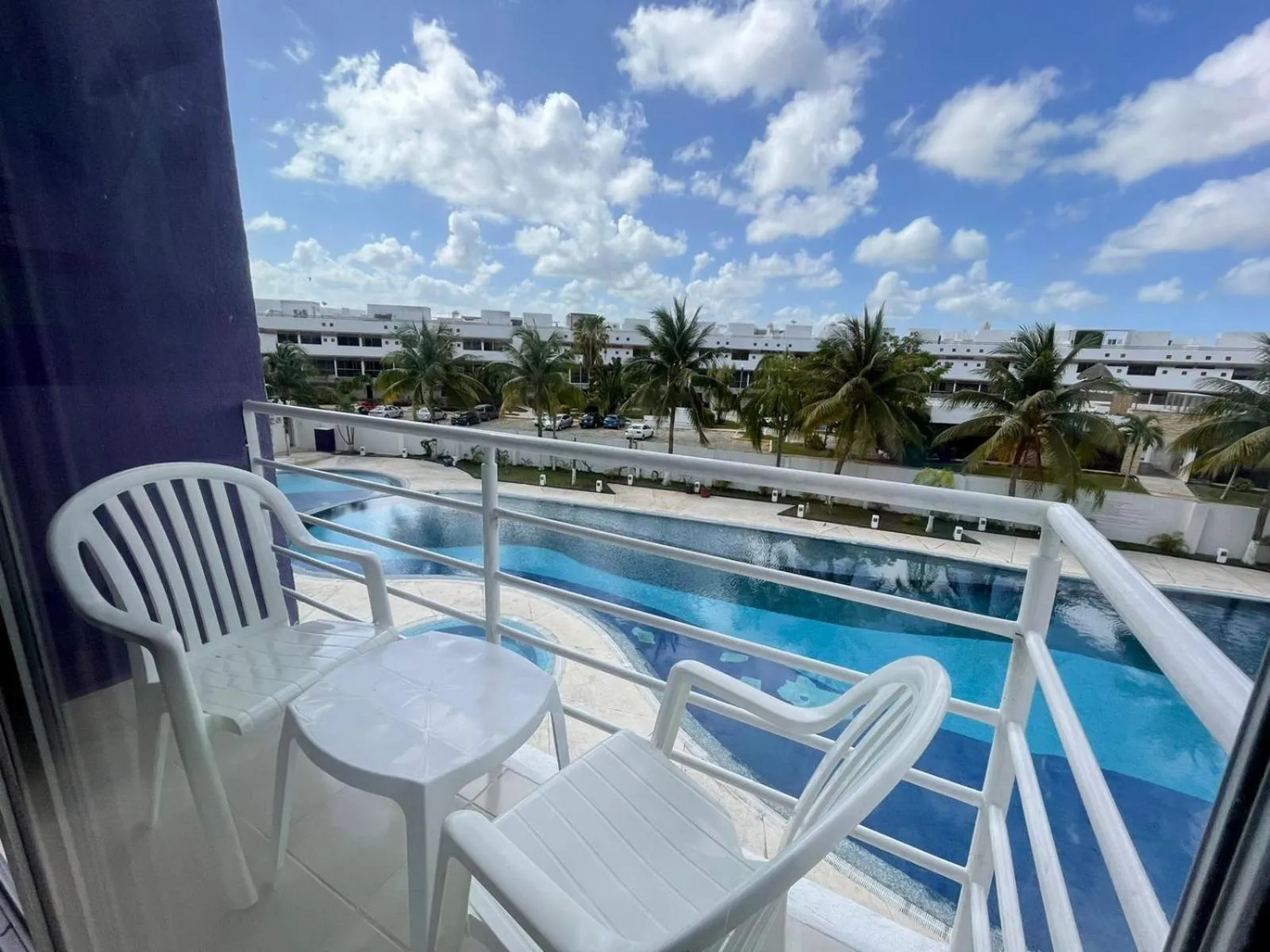 Day in Yikal Suites by Andiani Travel