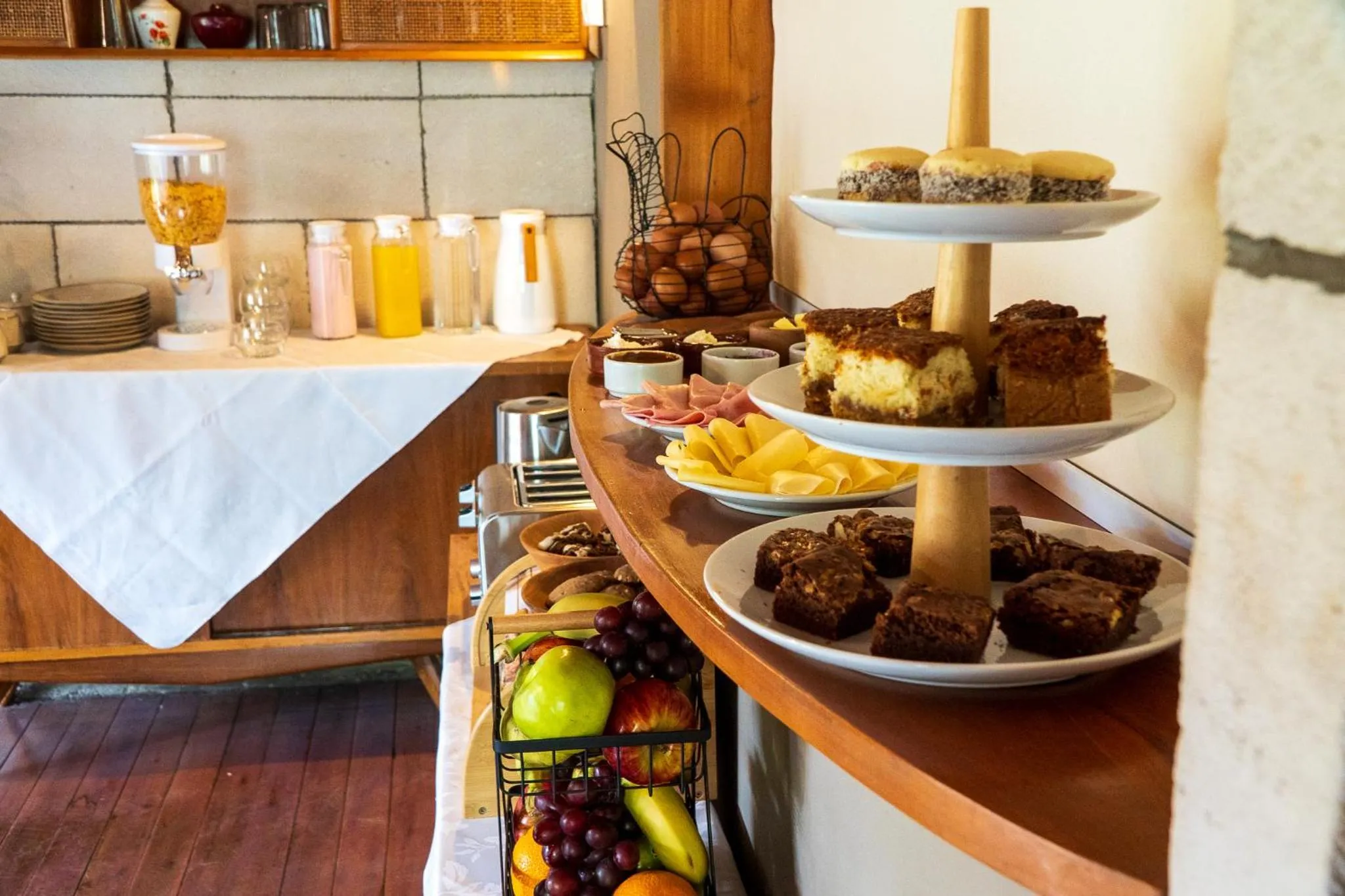 Food and drinks in Wesley House Hosteria Boutique