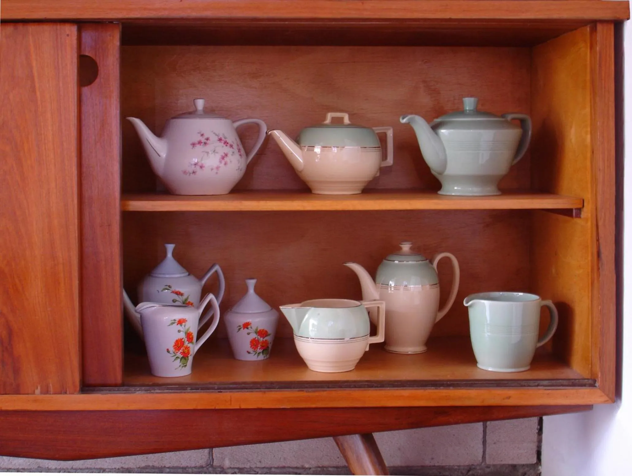 Coffee/tea facilities in Wesley House Hosteria Boutique