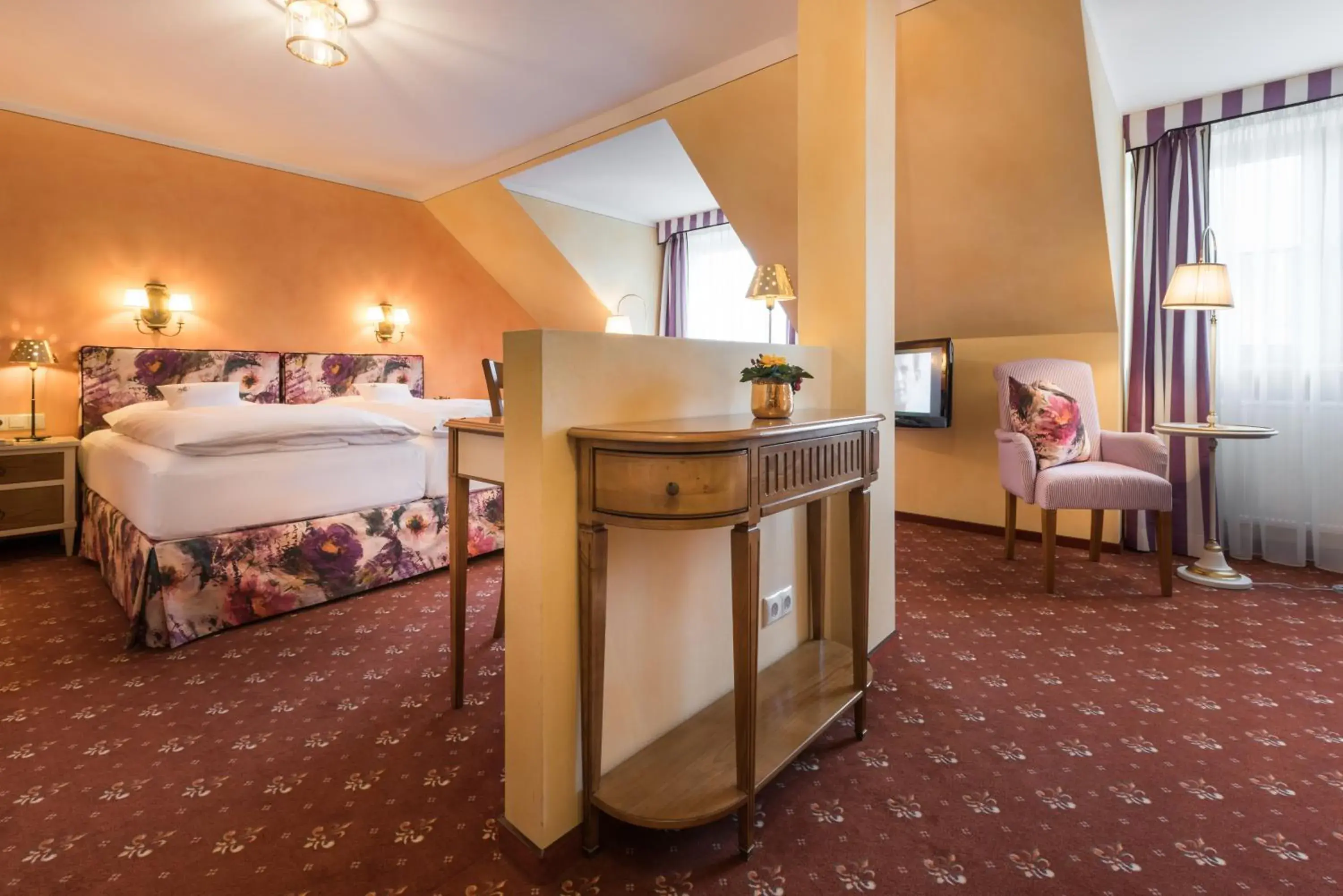 Comfort Double Room - single occupancy in Romantik Hotel zur Post Comfort Double Room - single occupancy in Romantik Hotel zur Post