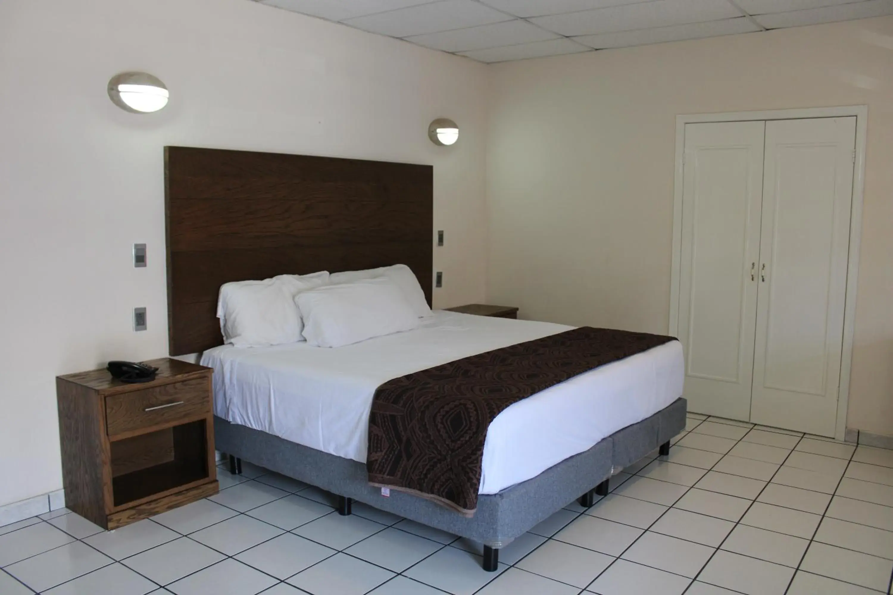 Duplex Suite - single occupancy in Hotel Sntenario Duplex Suite - single occupancy in Hotel Sntenario