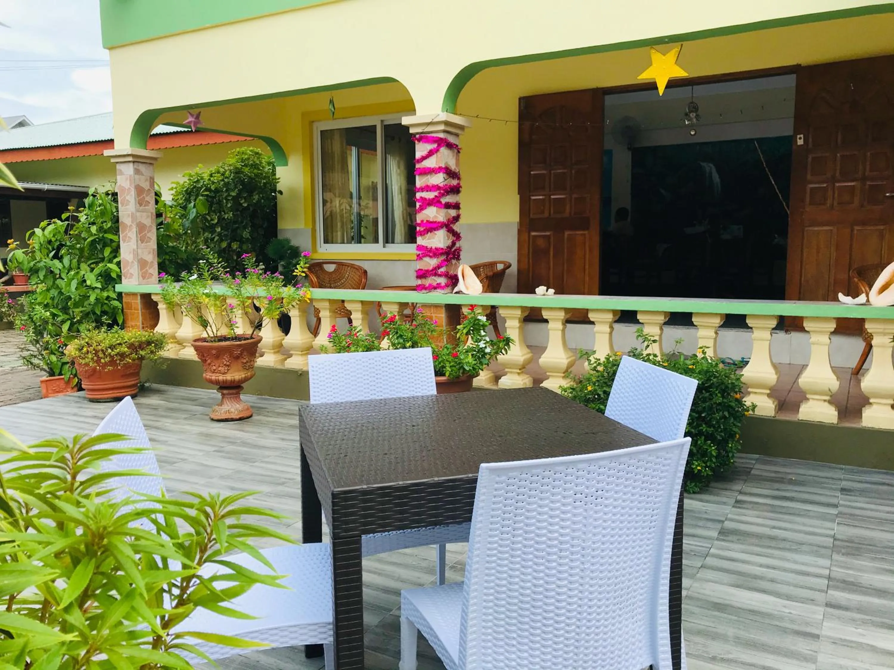 Property building in Villa Bananier