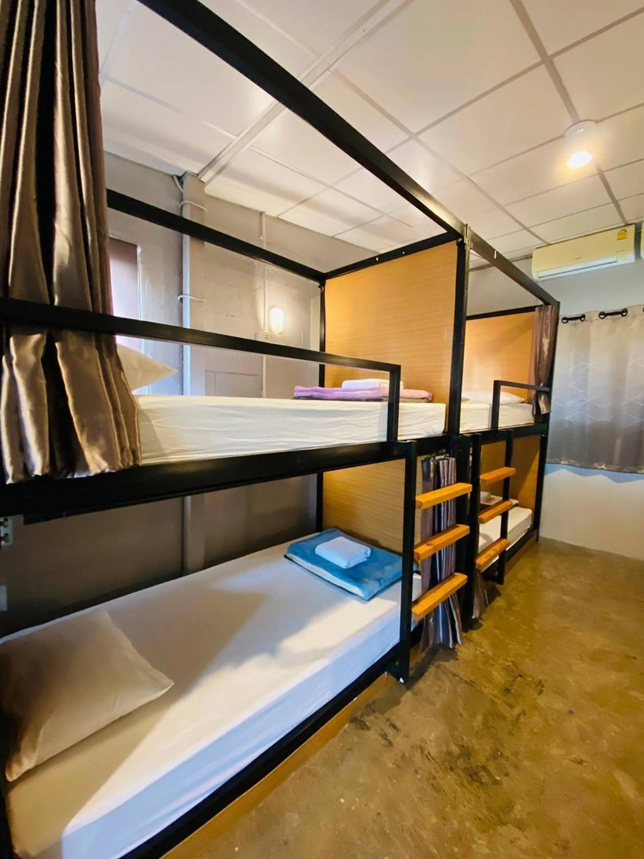Bed in Hostel Lemon Siam Petchaburi Road