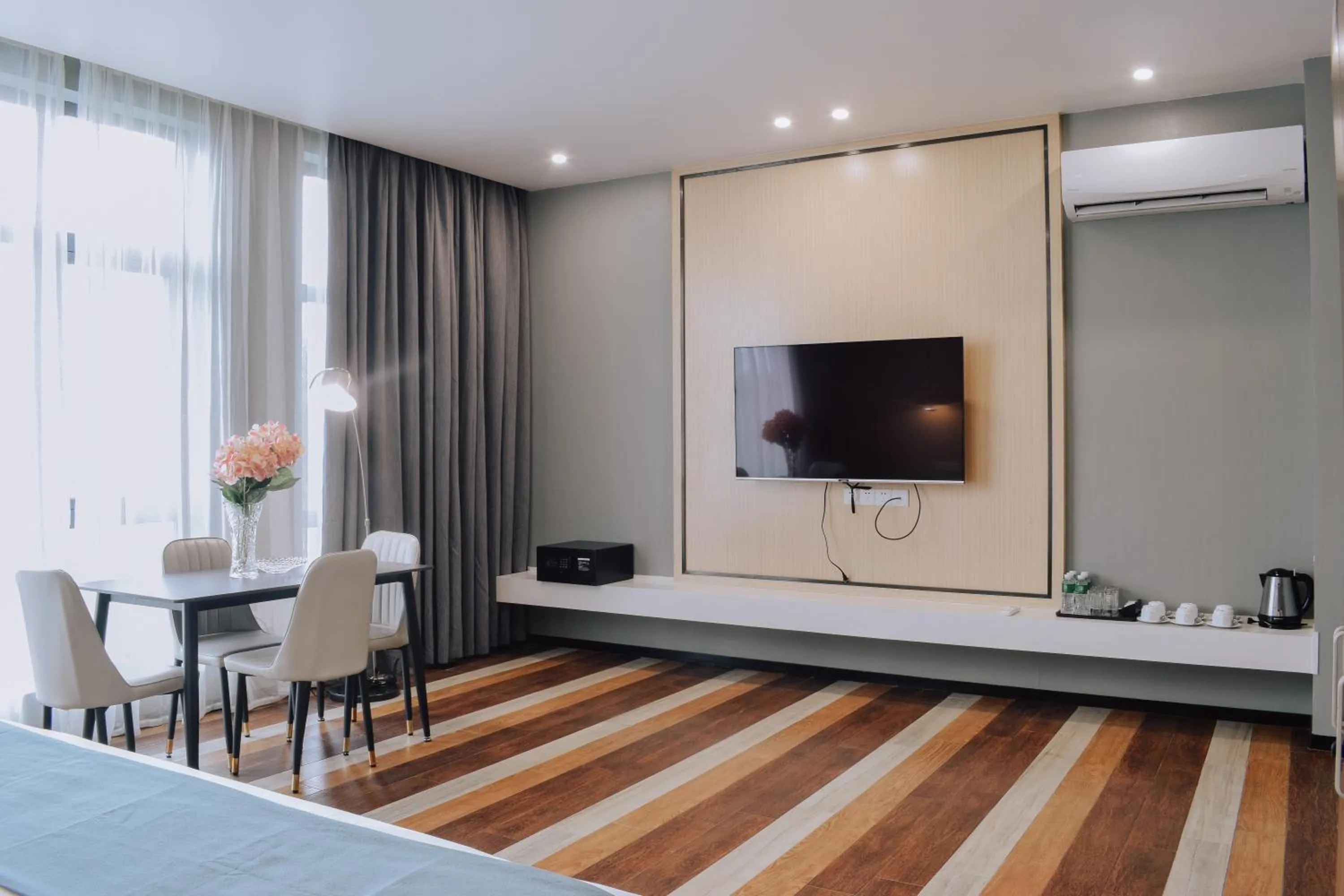 TV and multimedia in Fan's Hotel Baybay