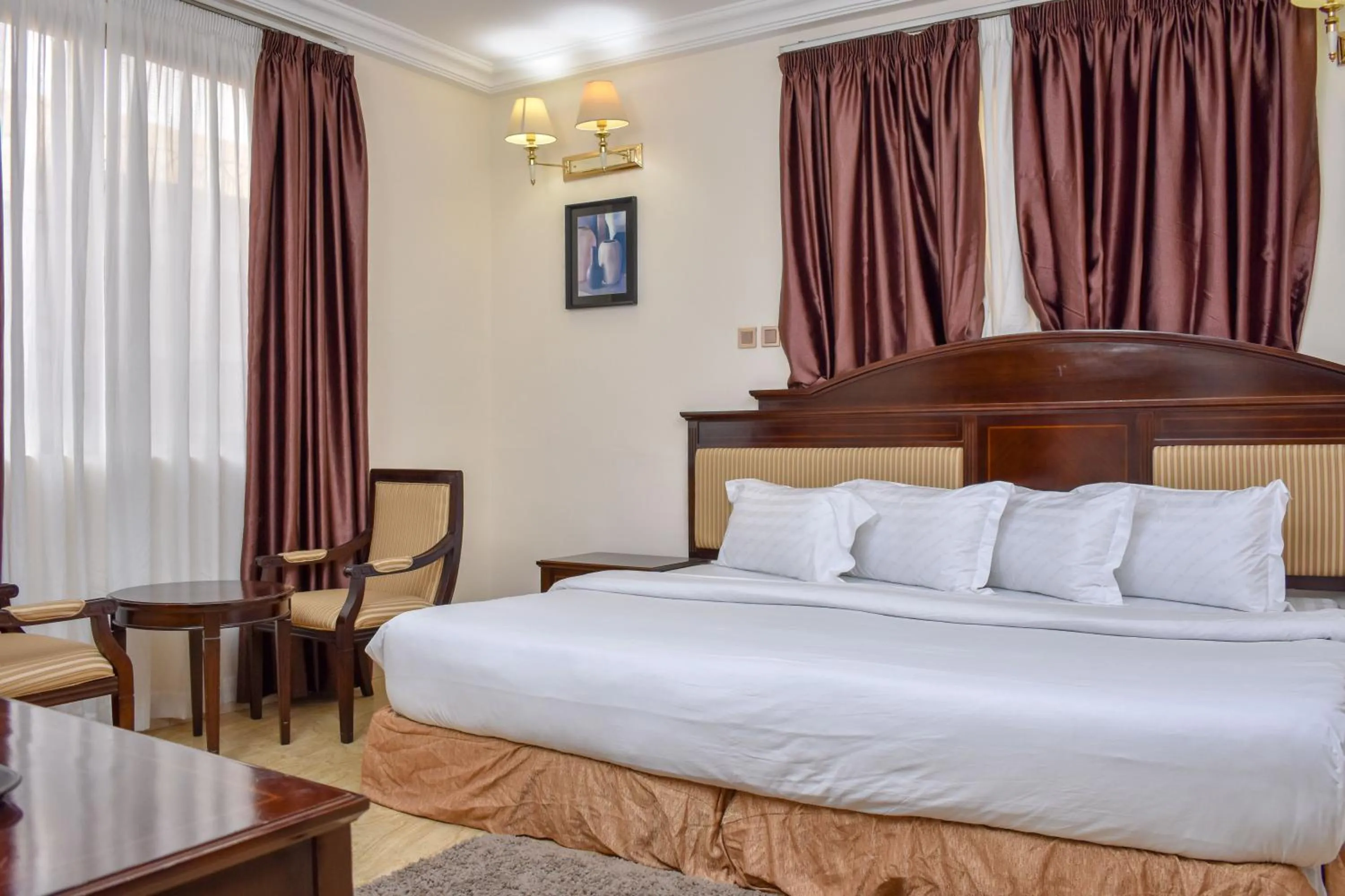 Pool view, Bed in Sonia Hotel