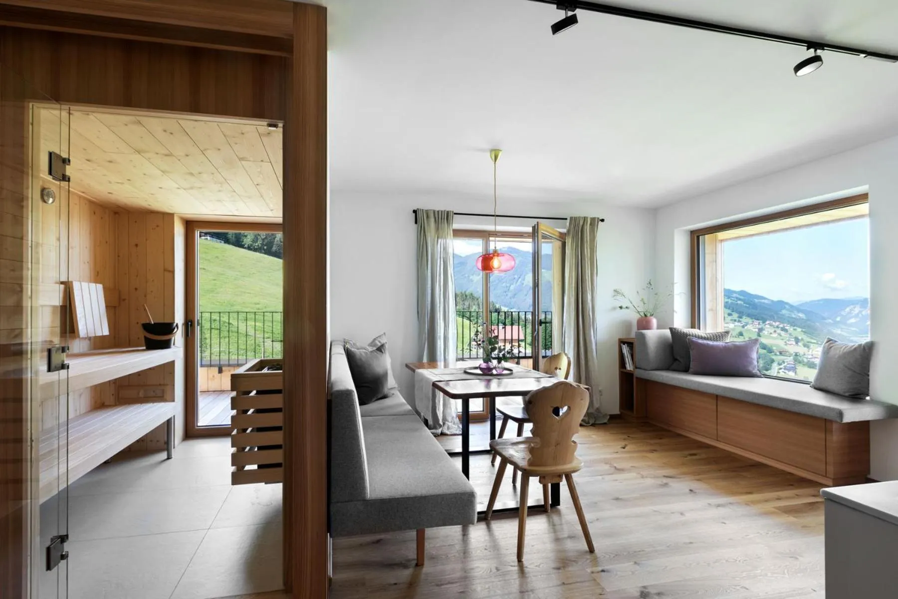 Sauna in Holzhackerin - the charming Haus am Berg