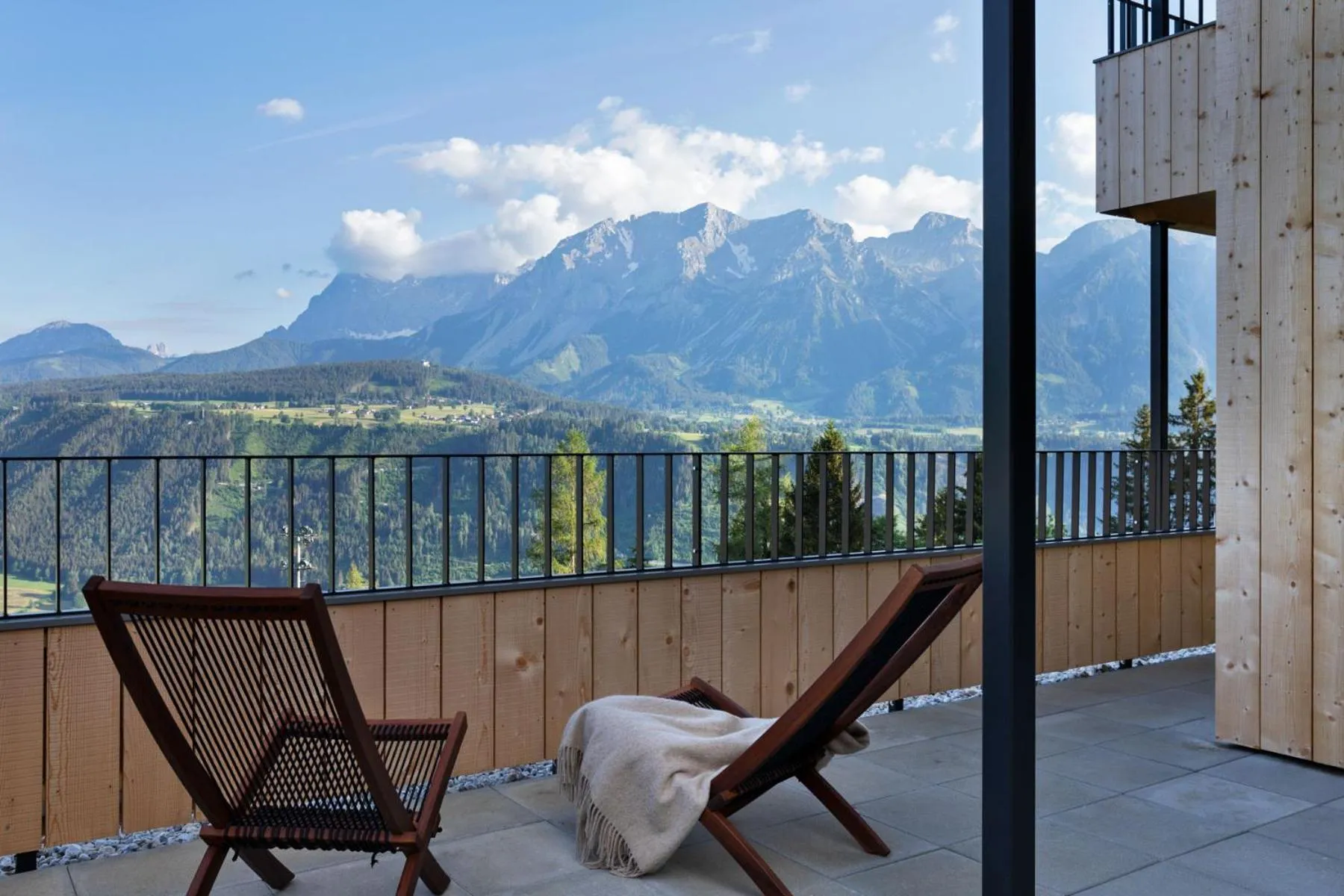 Balcony/Terrace in Holzhackerin - the charming Haus am Berg
