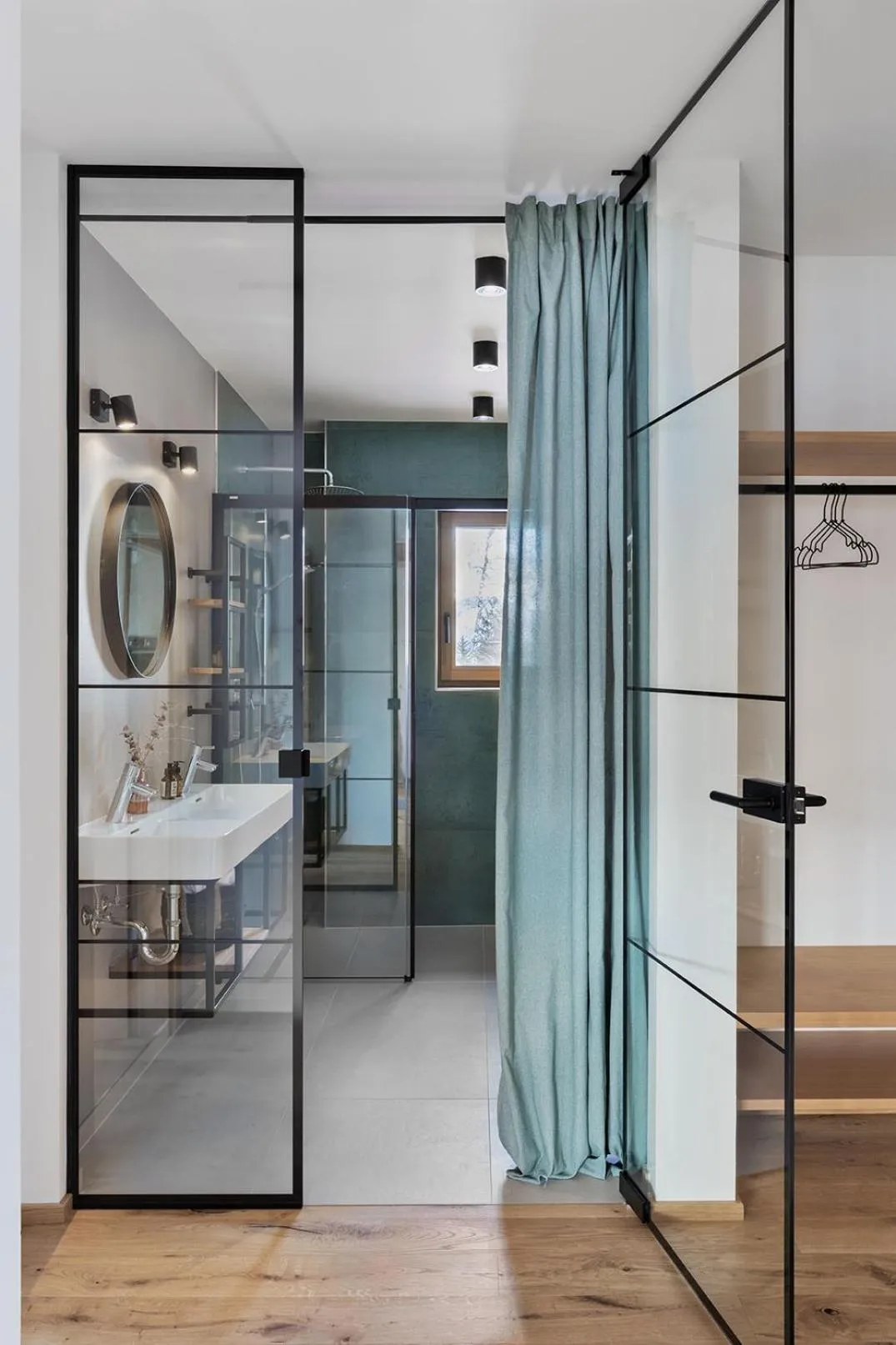 Shower in Holzhackerin - the charming Haus am Berg