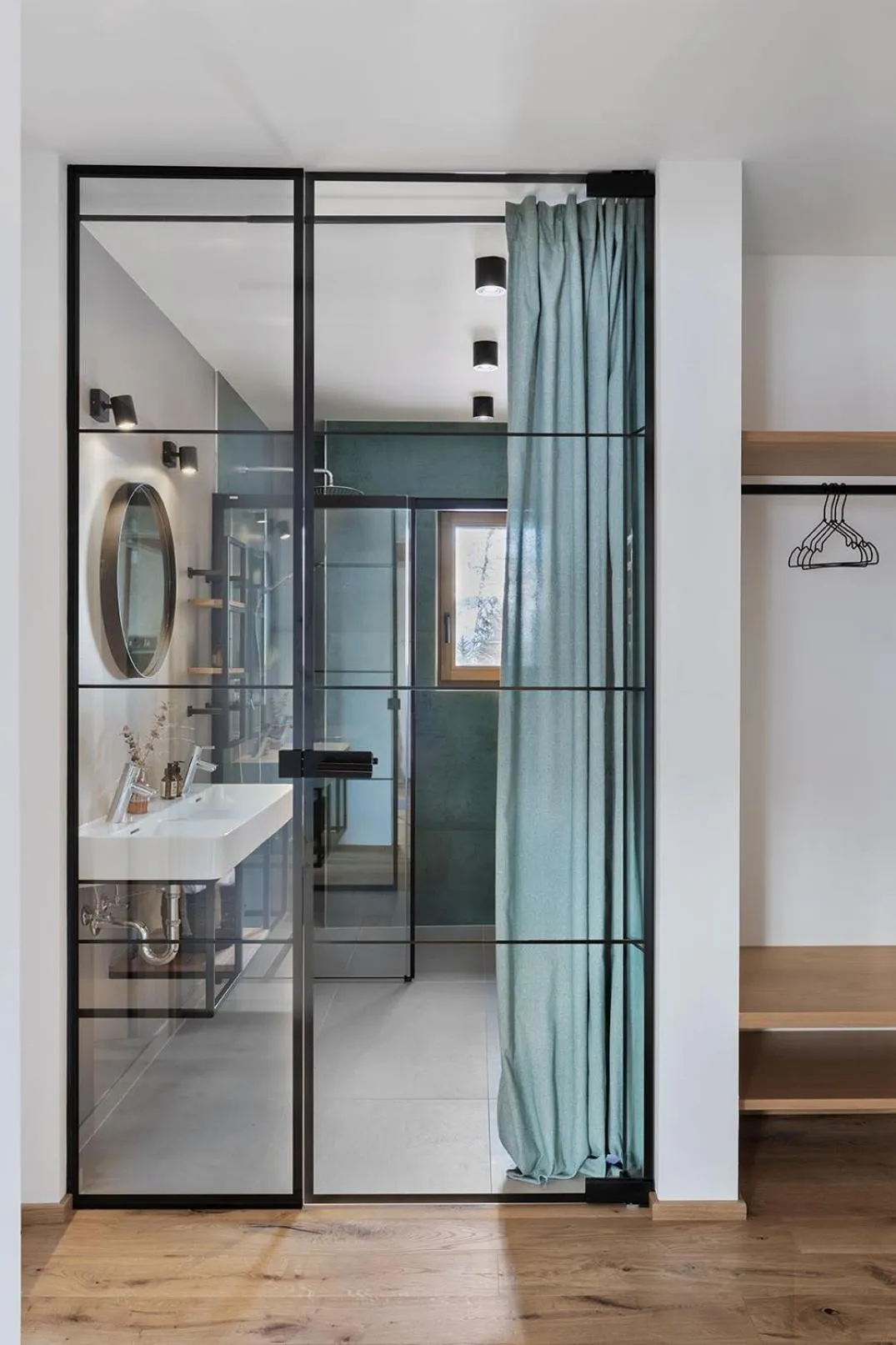 Shower in Holzhackerin - the charming Haus am Berg