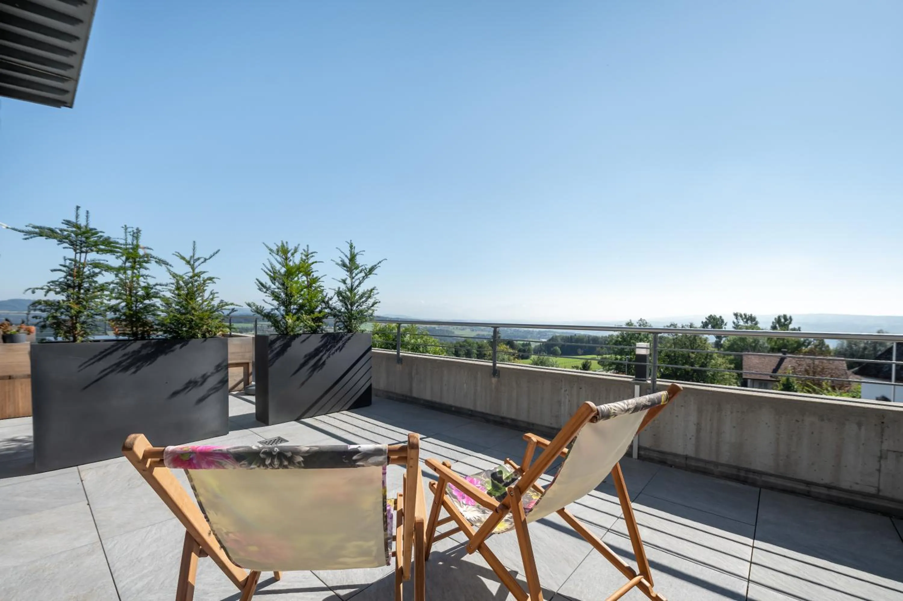 Day in Monardo Hasenberg