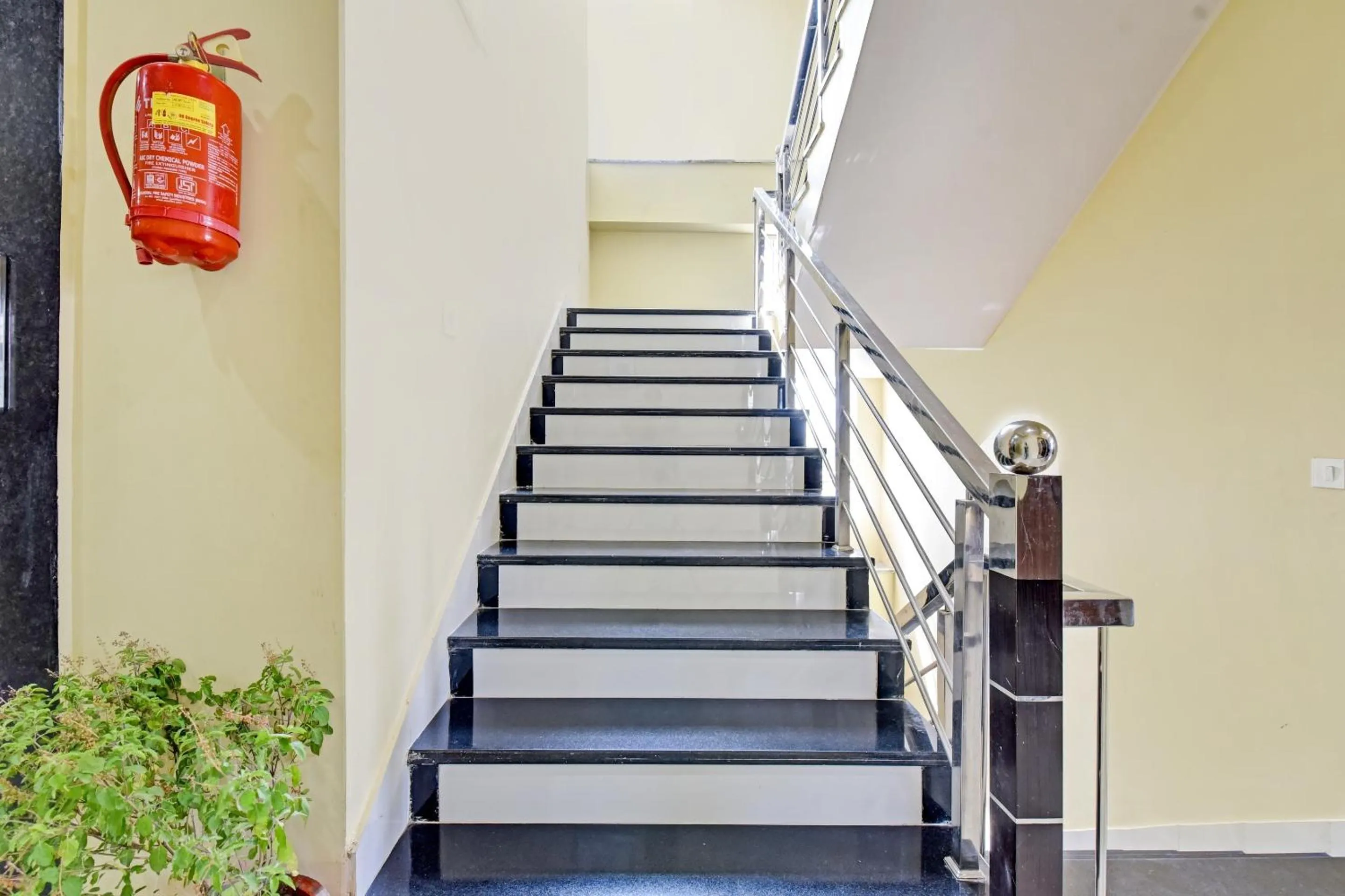 Lobby or reception in Hotel O Shri Ganesh