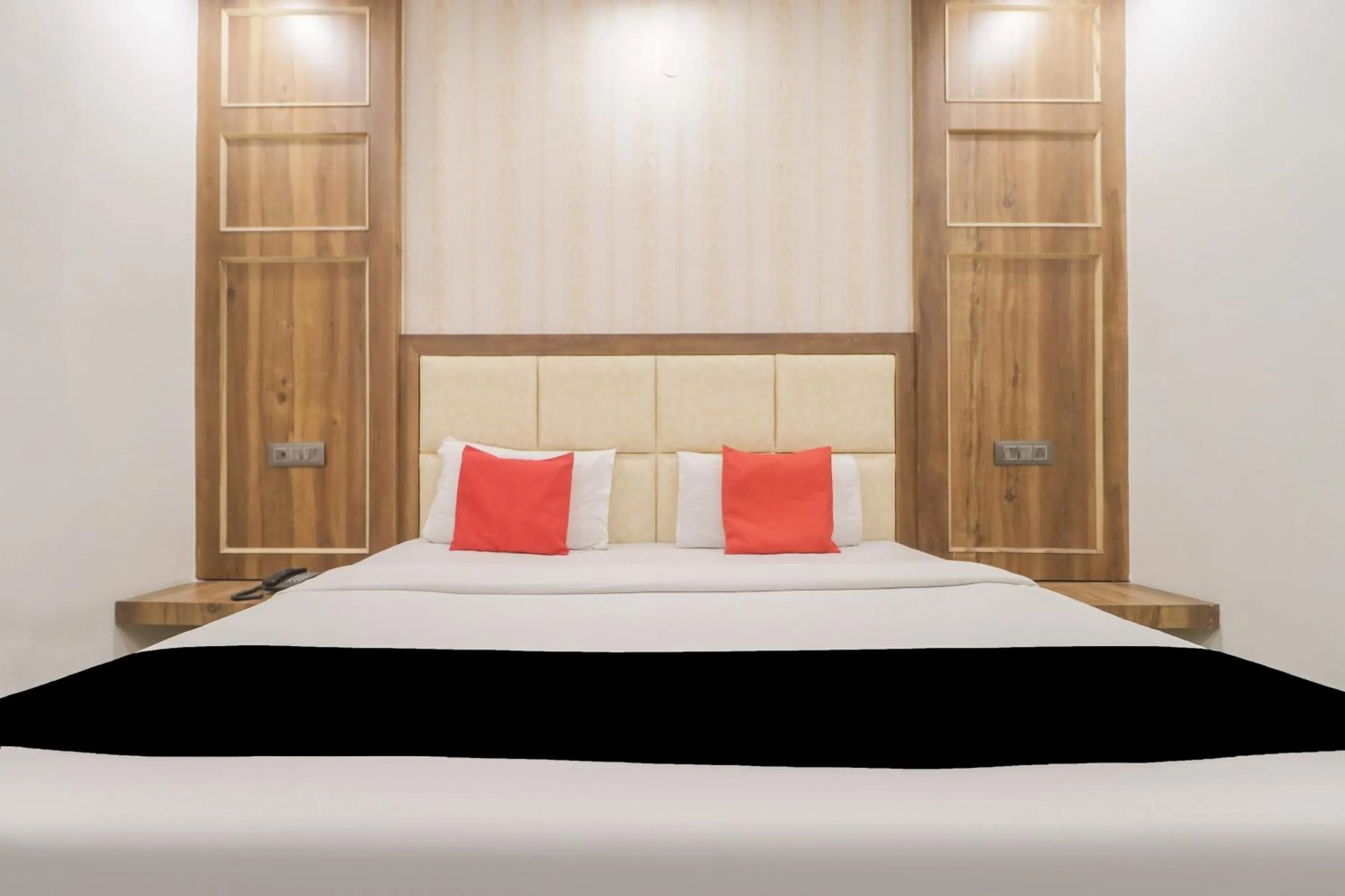 Bedroom in Hotel O Citywalk