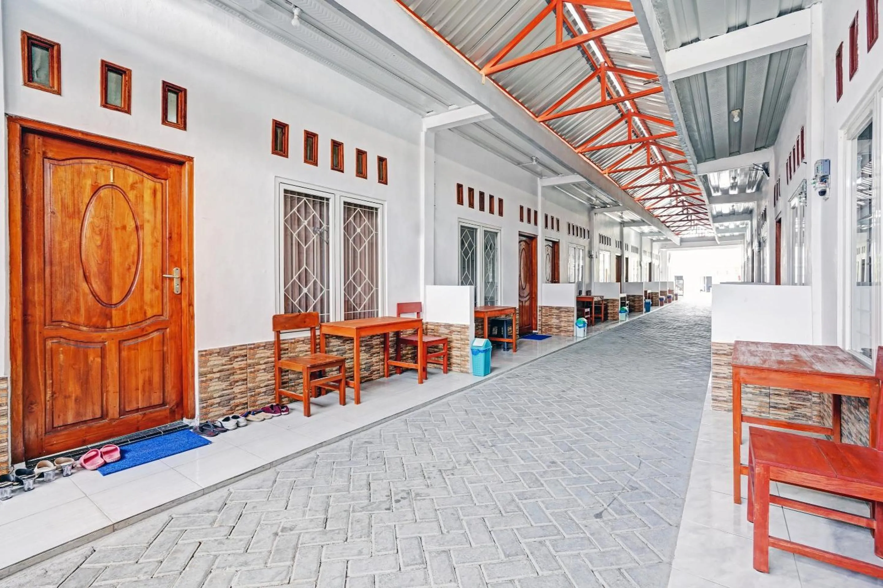 Lobby or reception in OYO Life 90678 Omah Kulo Guest House