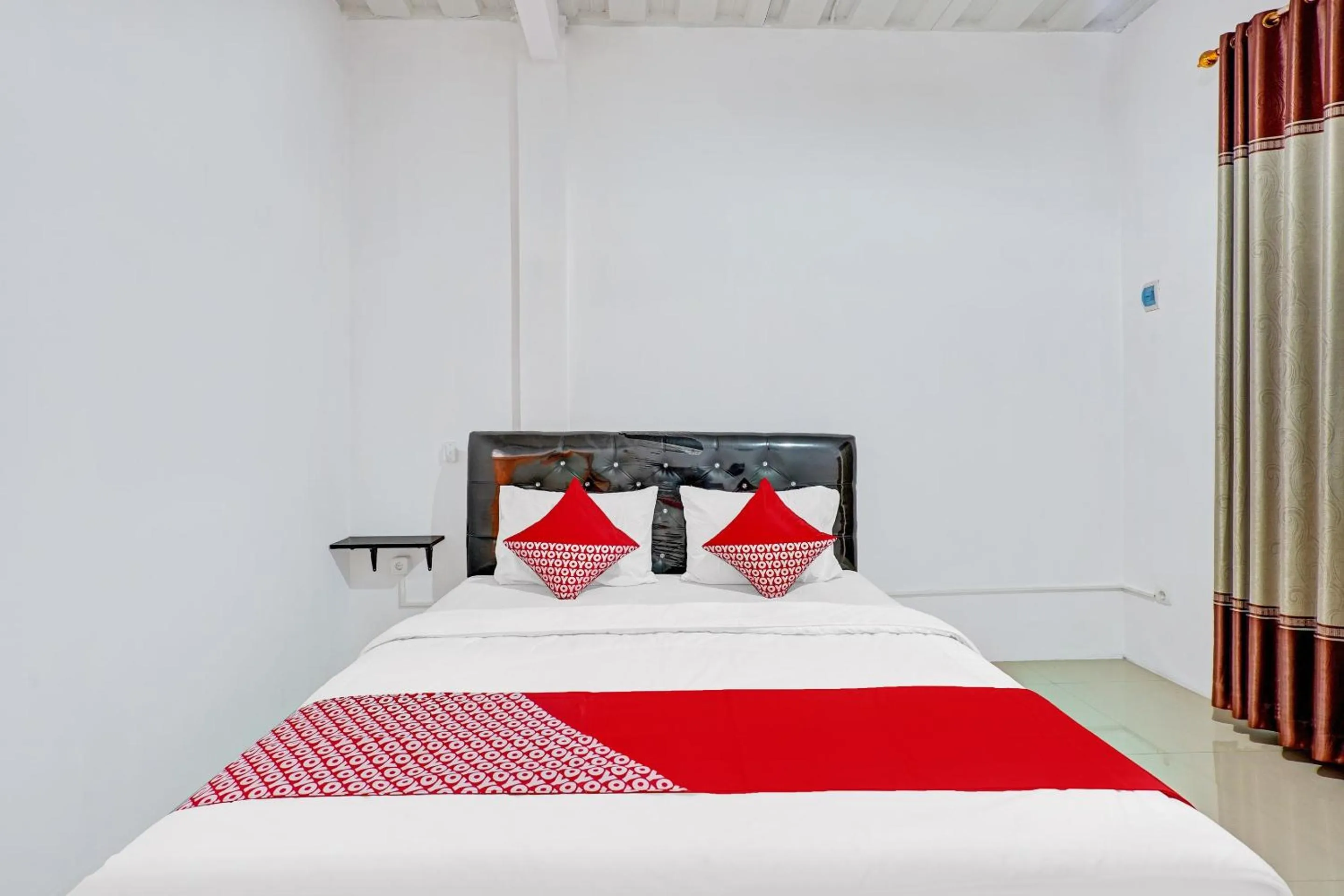 Bedroom, Bed in OYO Life 90678 Omah Kulo Guest House