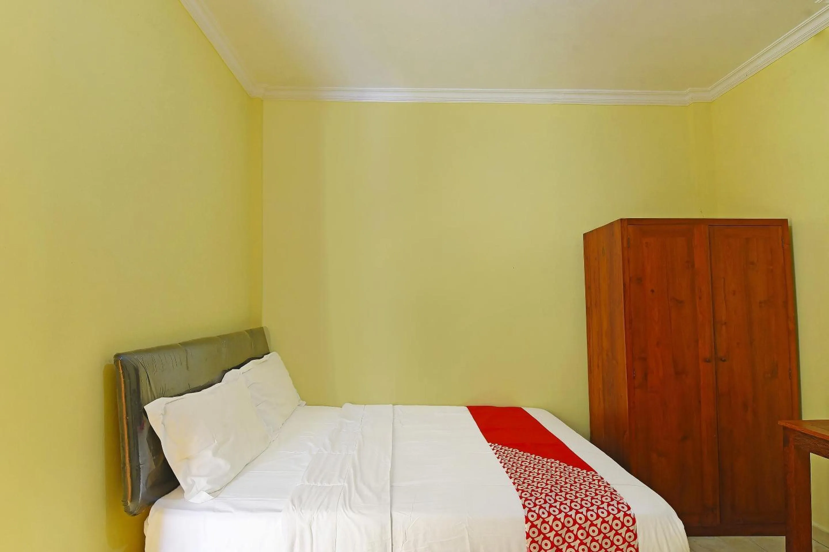 Bedroom, Bed in OYO Life 90675 Ld Residence