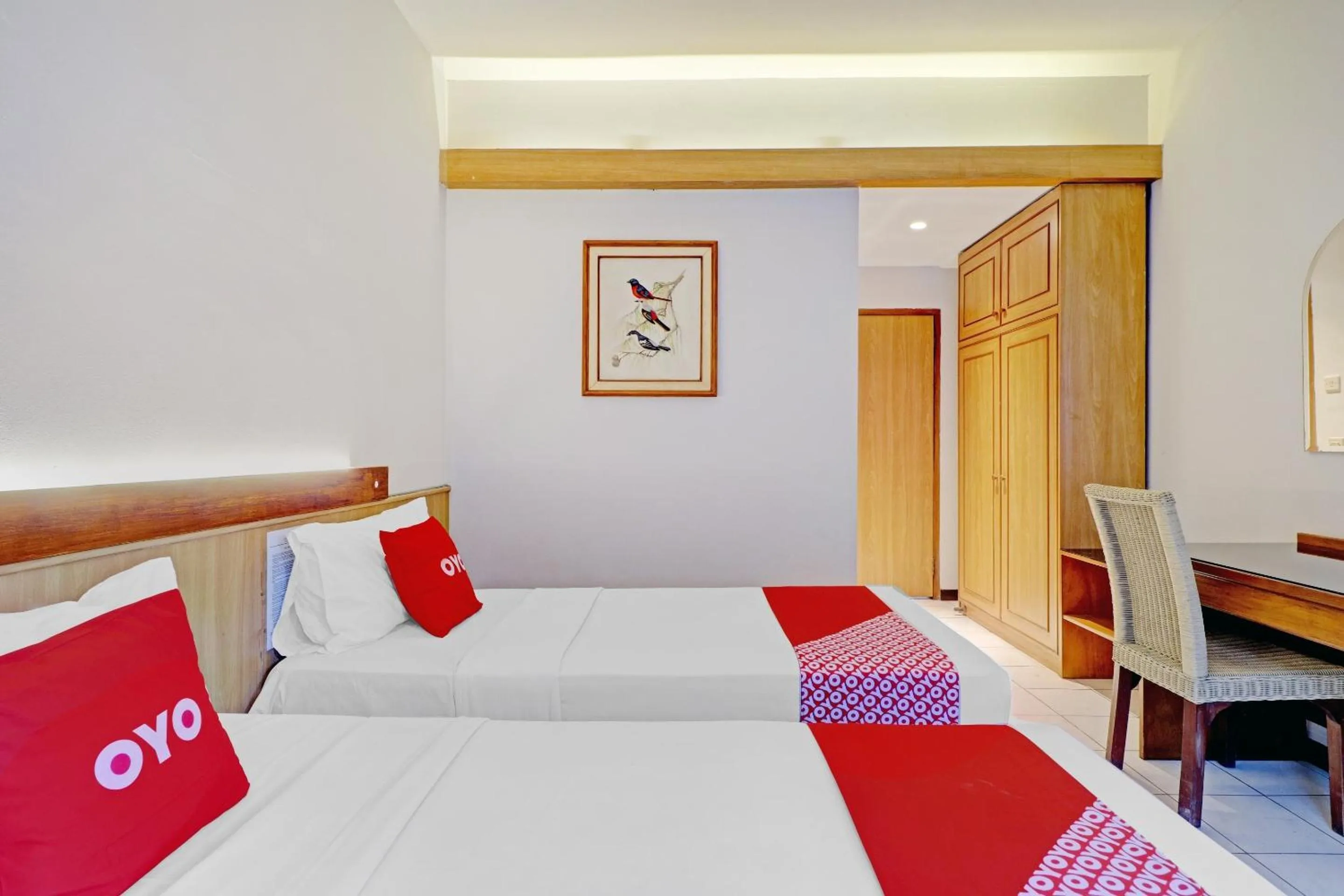Bedroom, Bed in Collection O Riau Near Trans Studio Bandung Formerly Asteria Hotel