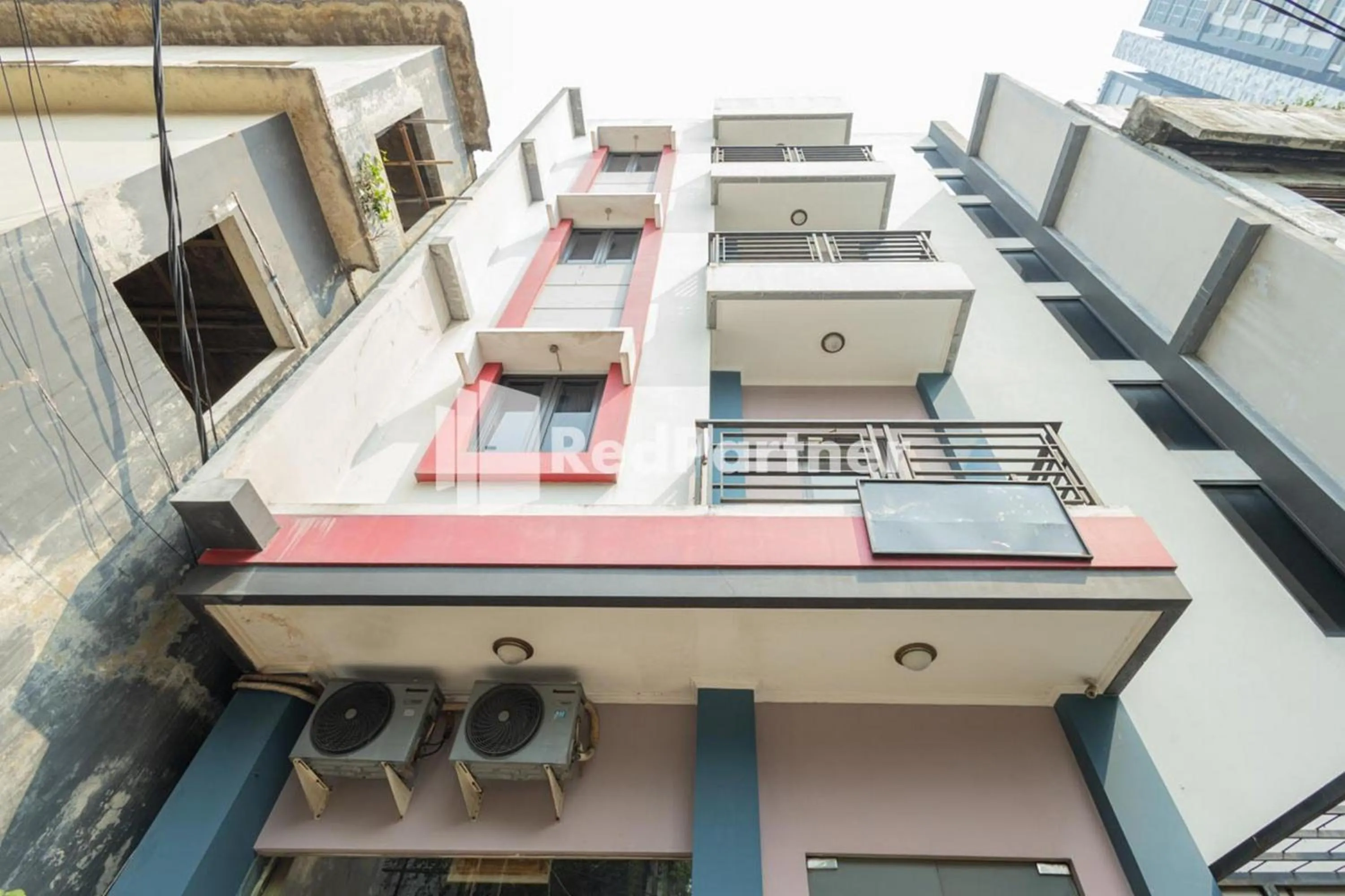 Property building in Star Hotel Jaksa Mitra RedDoorz