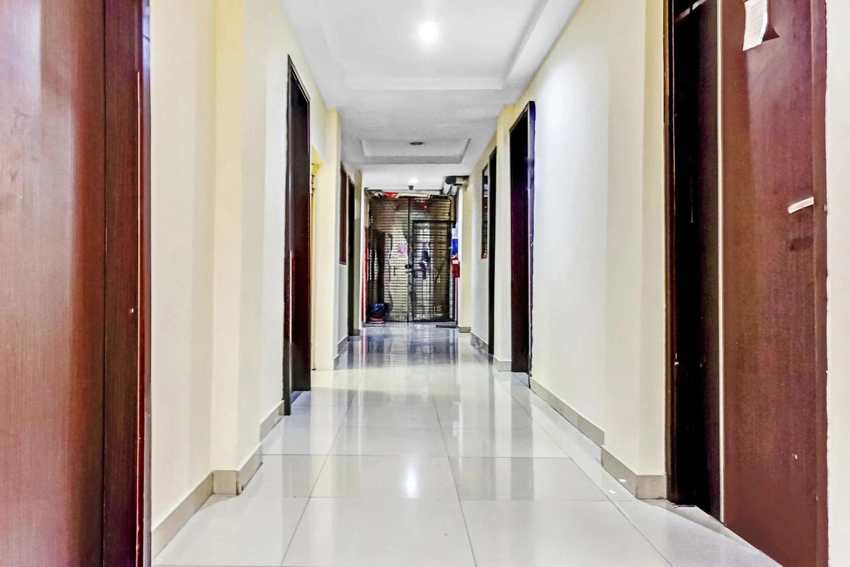 Lobby or reception in Hotel O Point Hostel