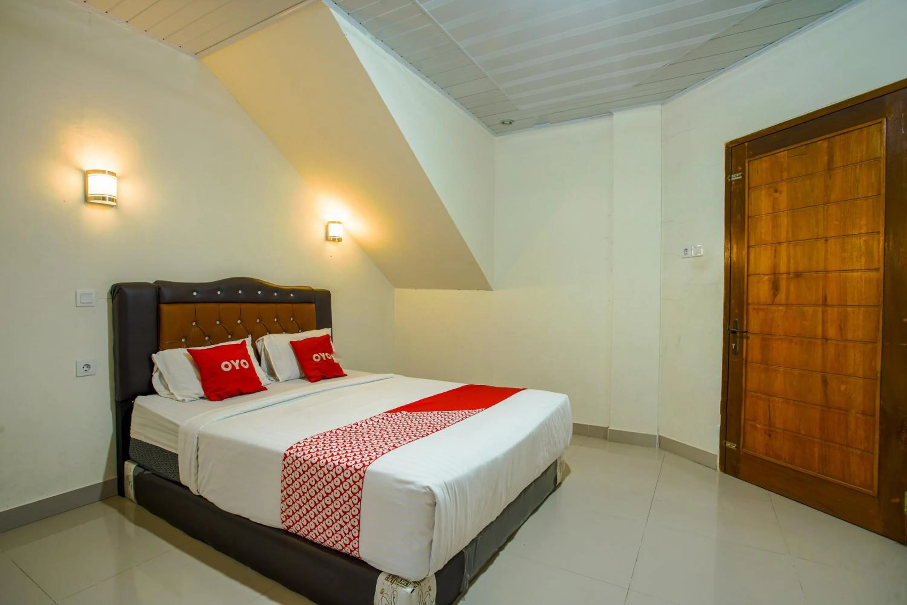 Bedroom, Bed in Capital O 90643 Suri Guest House Syariah