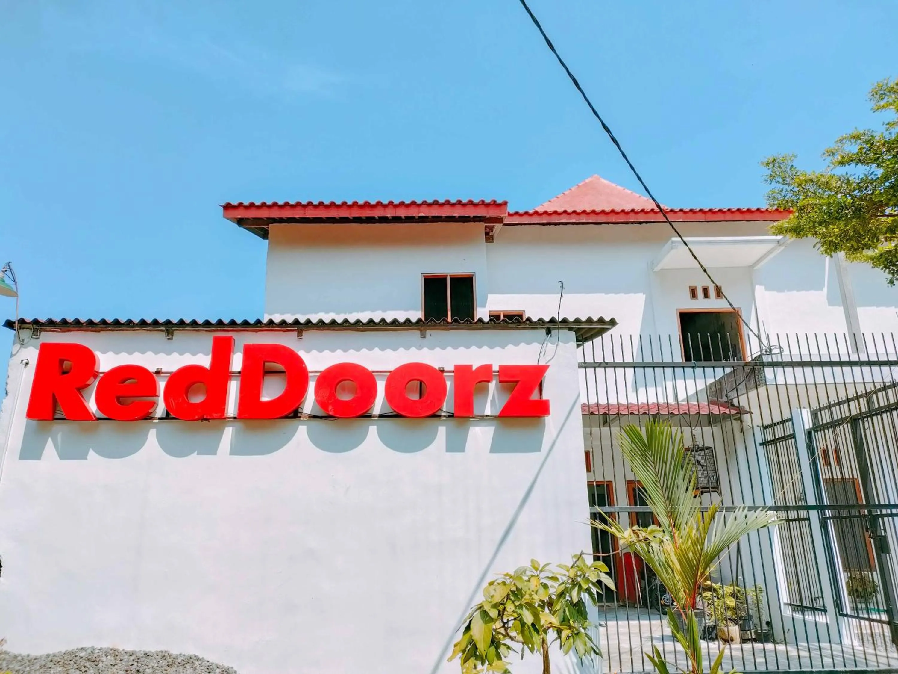 Property building in RedDoorz at Omah Candi Sari near Airport YIA