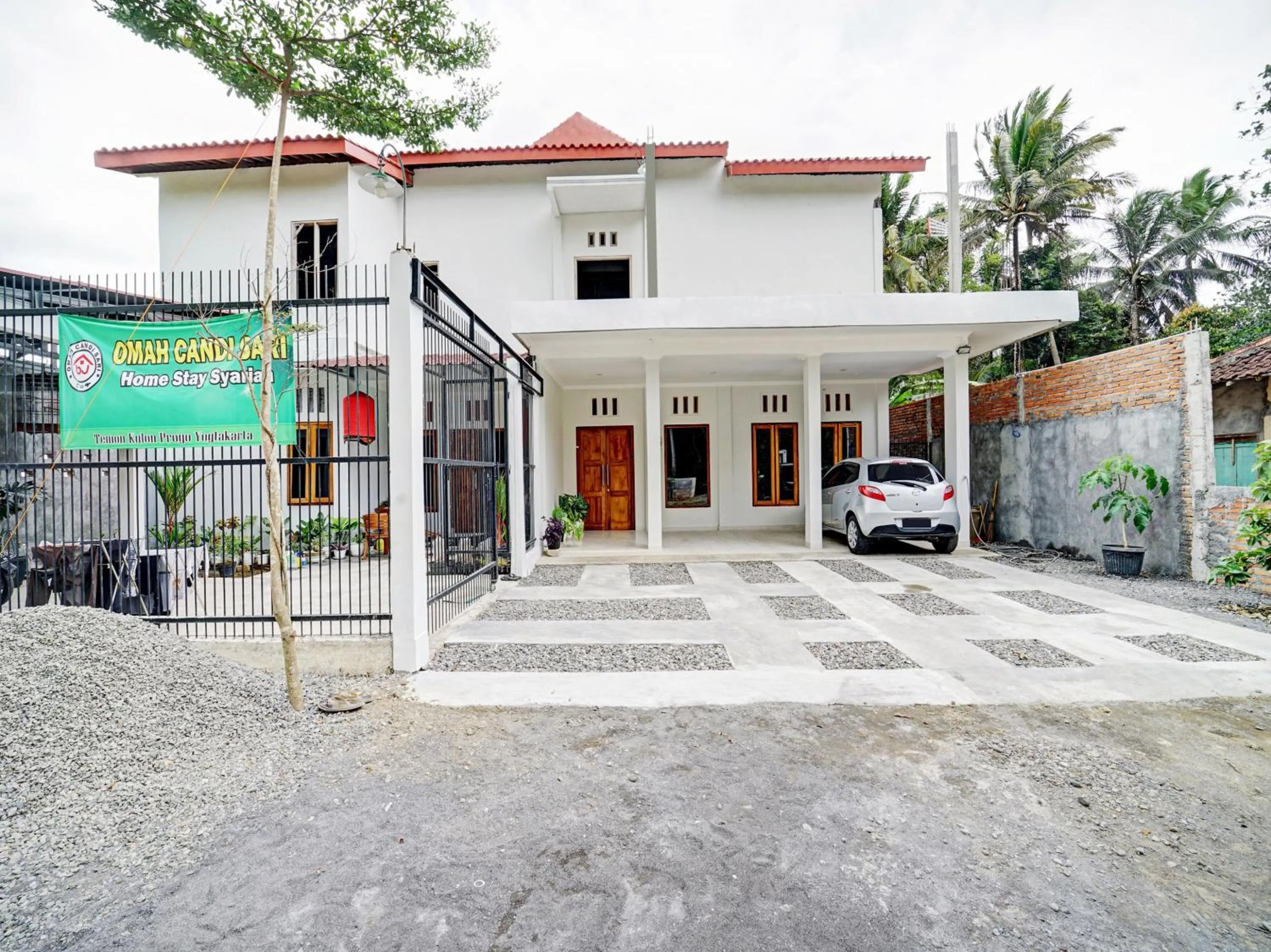 Property building in RedDoorz at Omah Candi Sari near Airport YIA