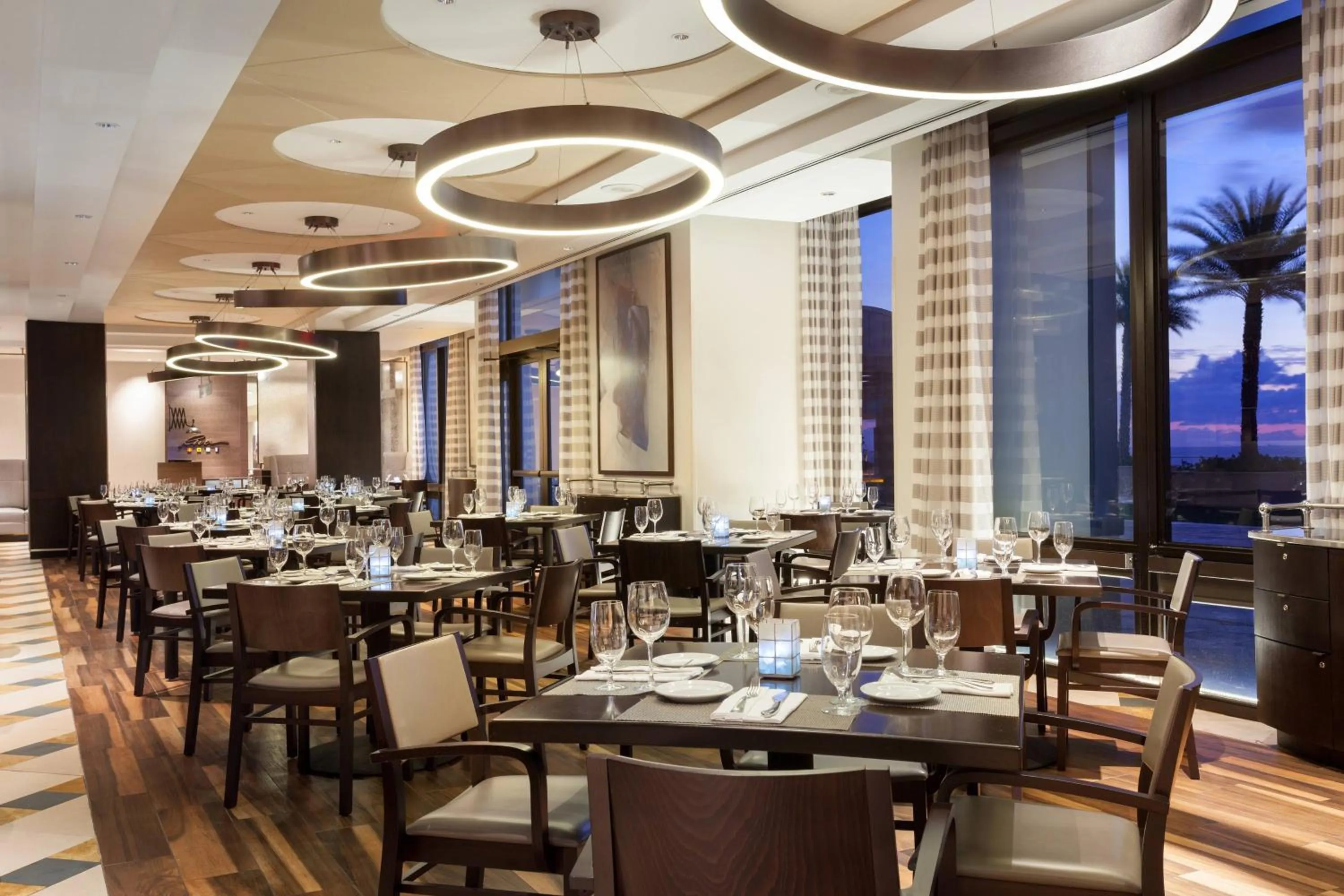 Restaurant/places to eat in Fort Lauderdale Marriott Harbor Beach Resort & Spa