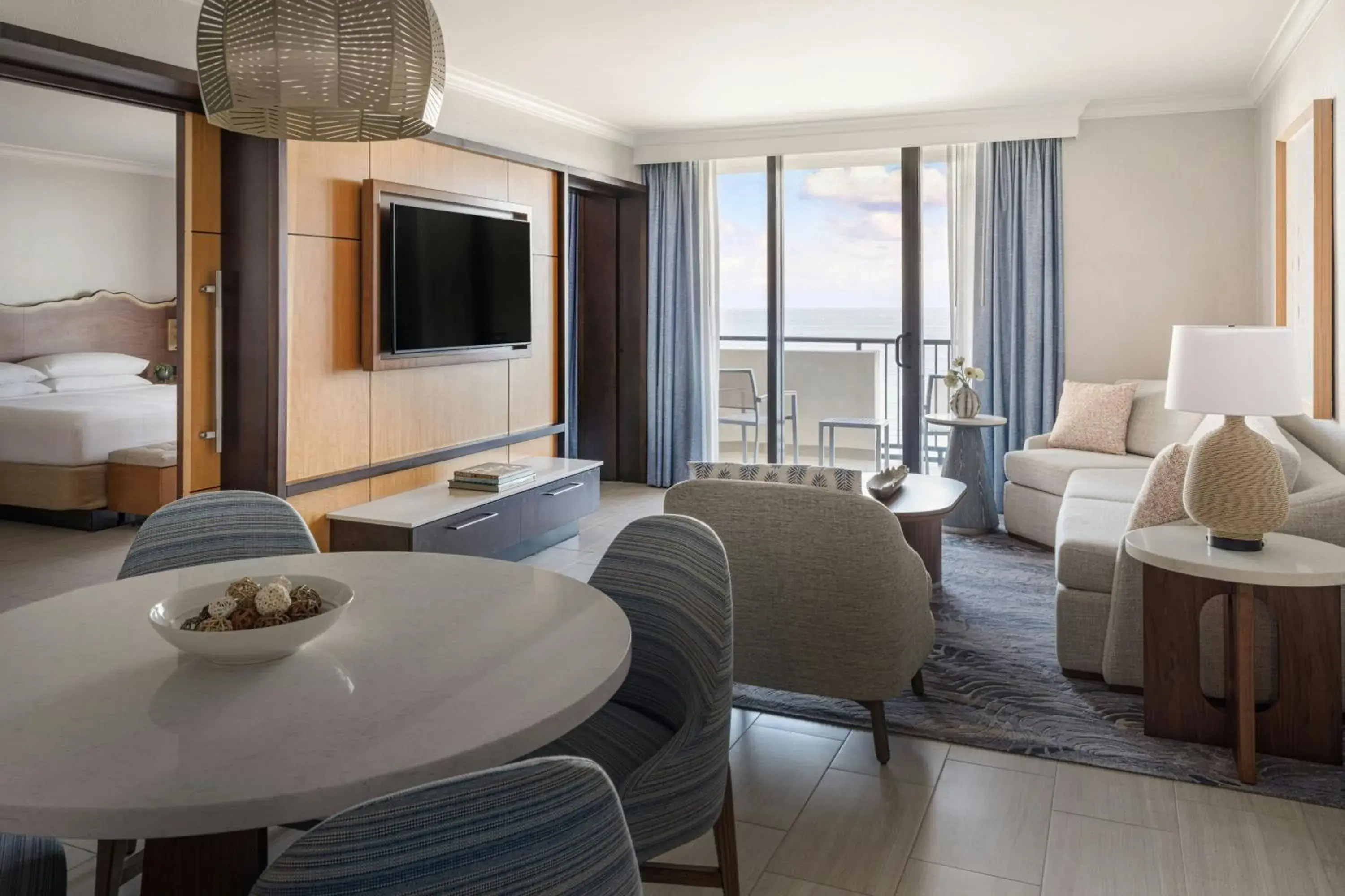 King Suite with Sofa Bed in Fort Lauderdale Marriott Harbor Beach Resort & Spa King Suite with Sofa Bed in Fort Lauderdale Marriott Harbor Beach Resort & Spa