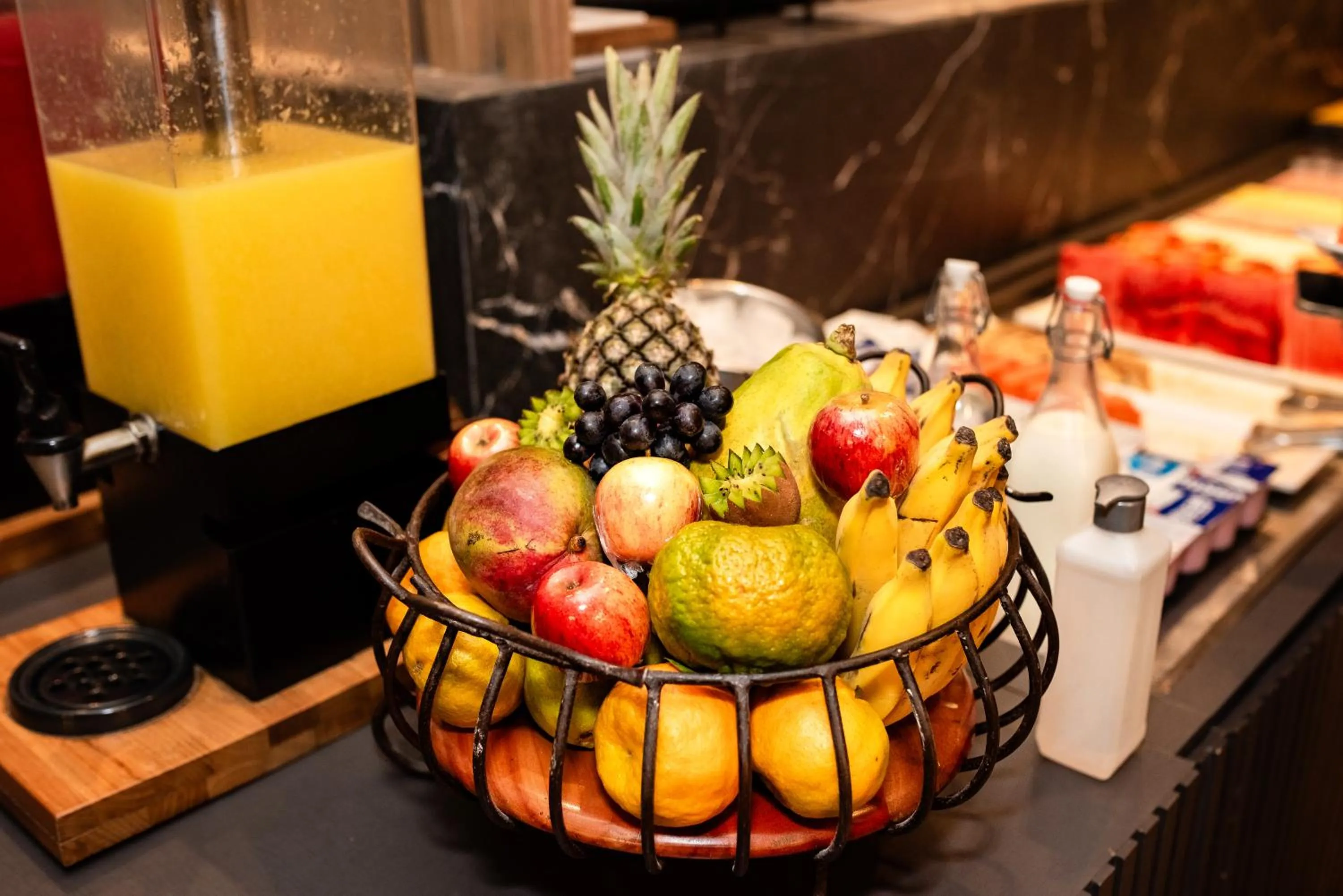 Restaurant/places to eat in Hilton Garden Inn Belo Horizonte Lourdes