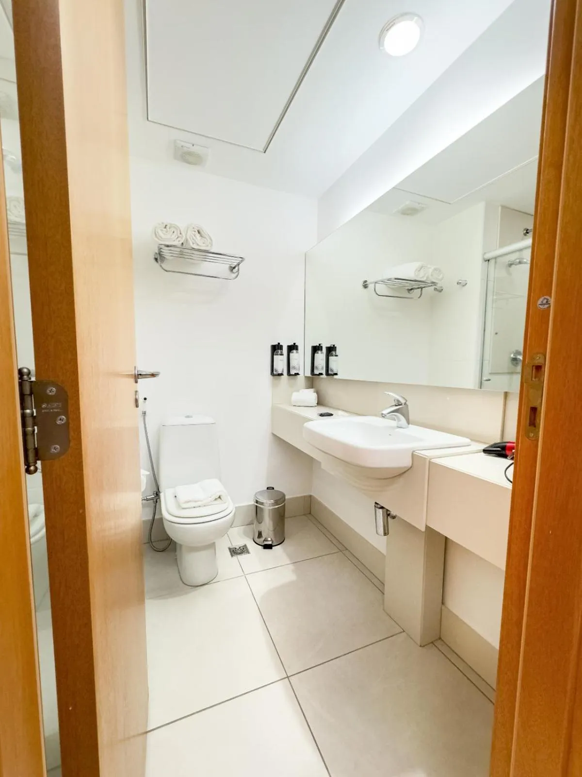 Shower in Hilton Garden Inn Belo Horizonte Lourdes