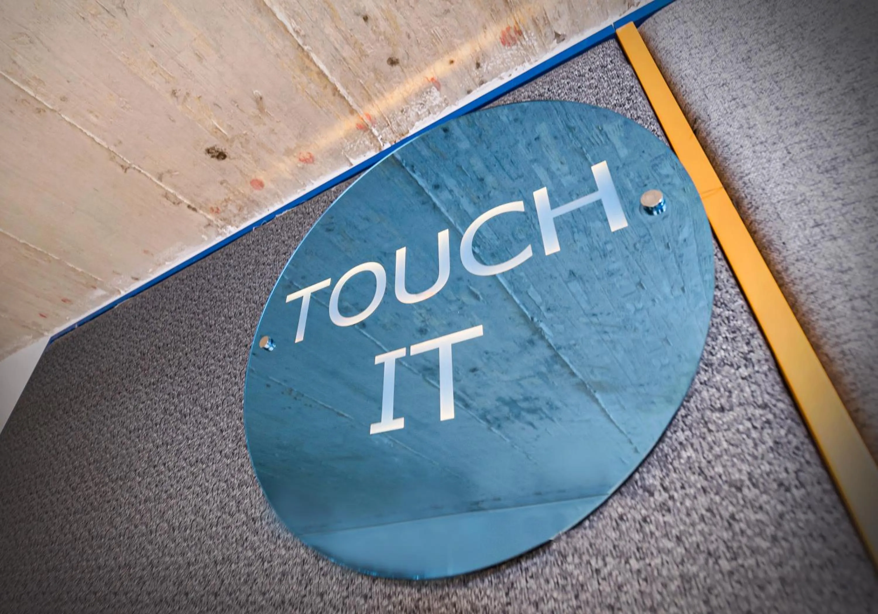 IKYK Hotel- IK Collection