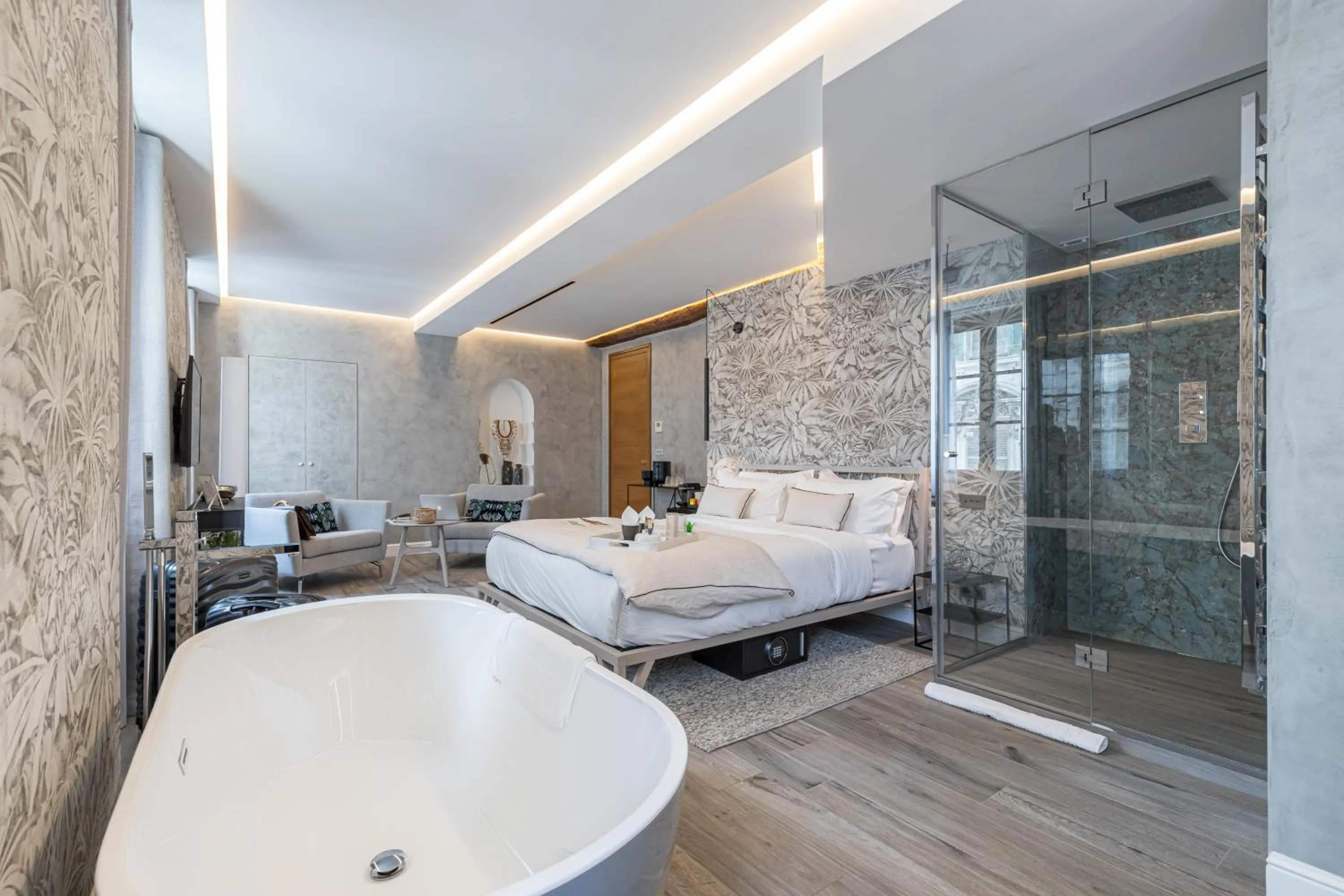 Photo of the whole room, Bed in Le Dortoir Boutique Suites