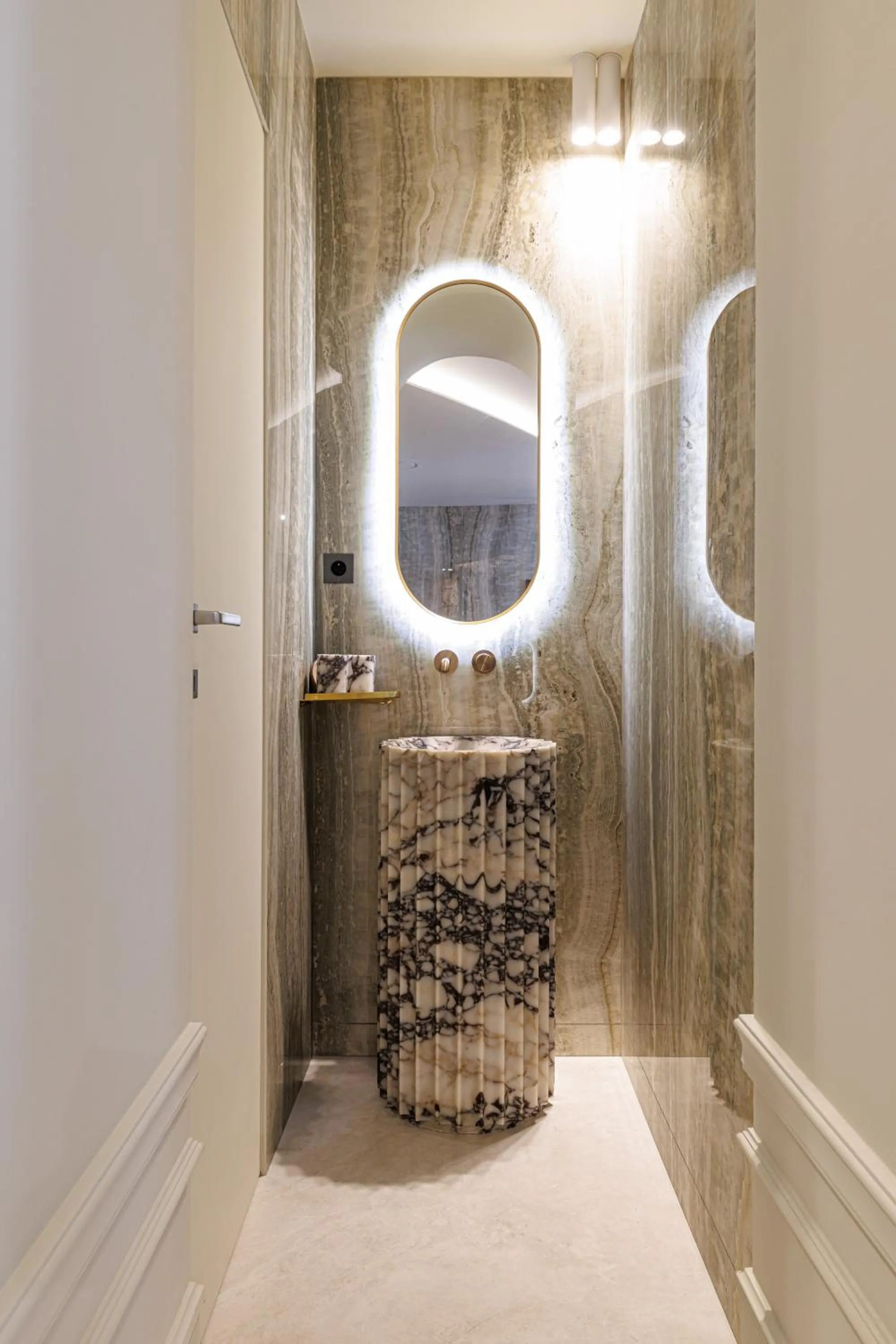 Bathroom in Le Dortoir Boutique Suites