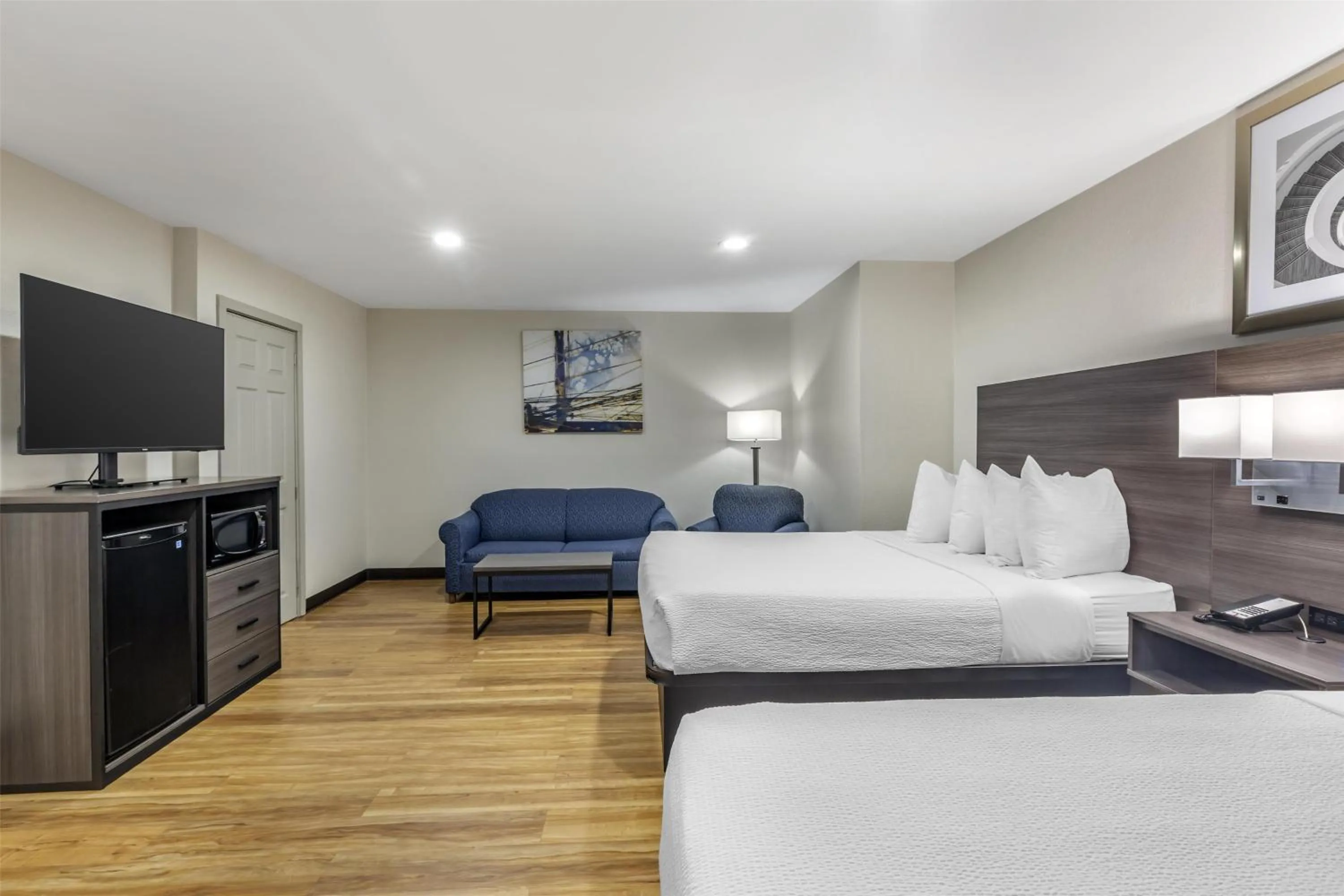 Bedroom, Bed in Best Western Mystic Hotel