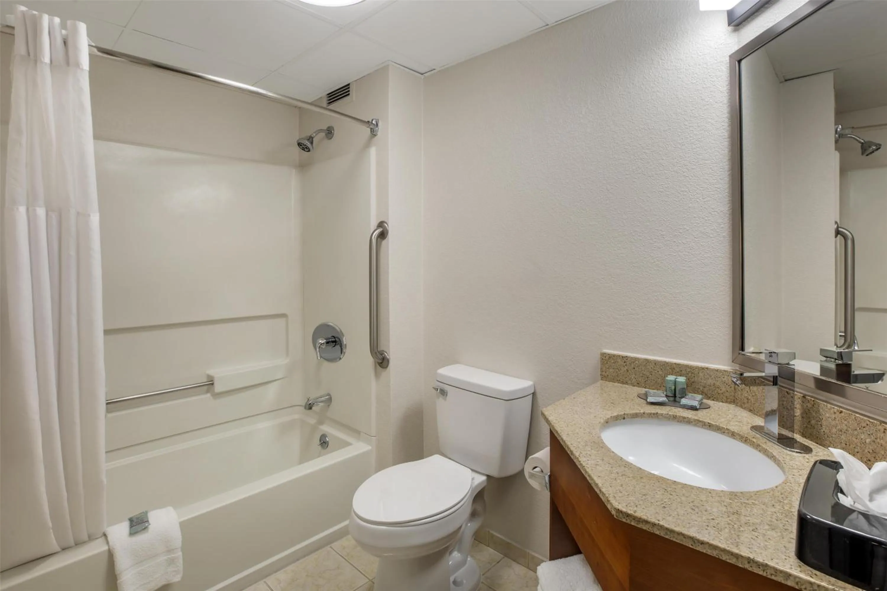 Bathroom in Best Western Mystic Hotel