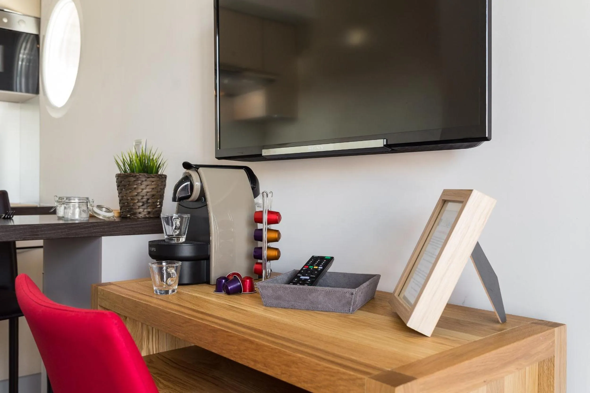 Coffee/tea facilities in Villa Velvet