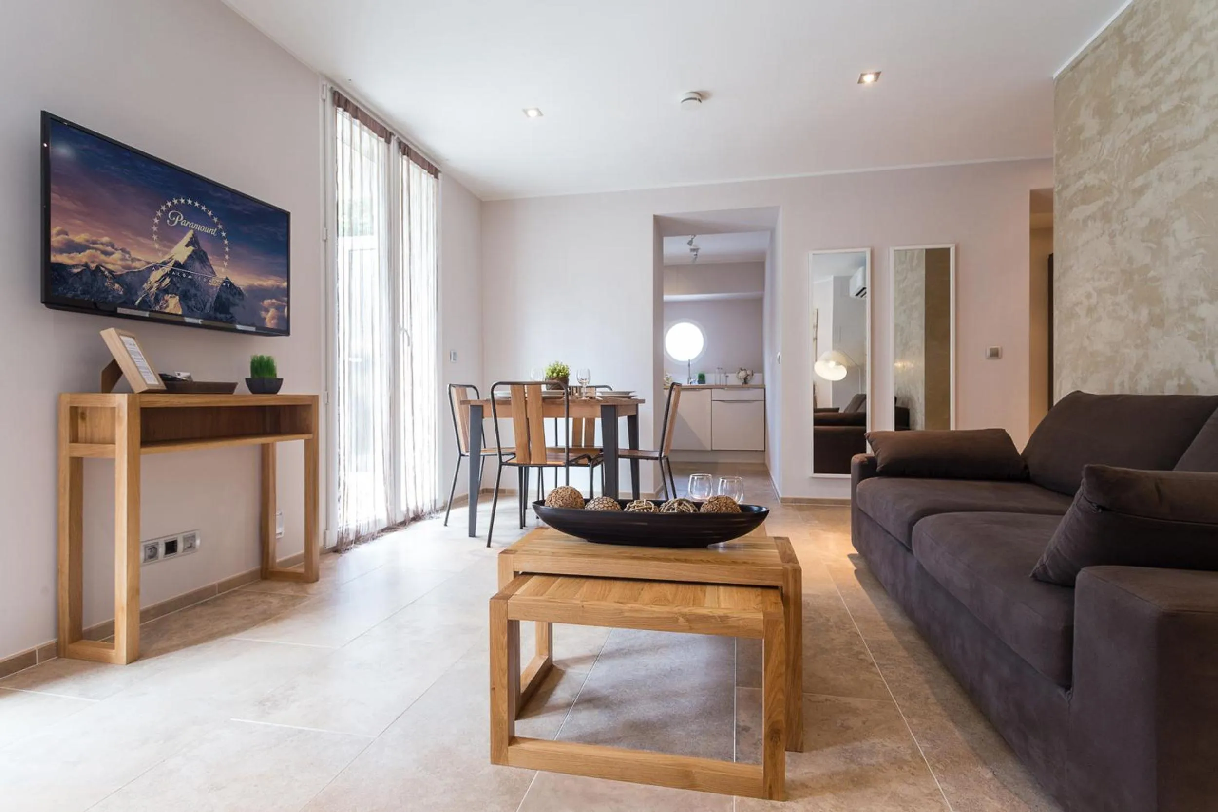 TV and multimedia in Villa Velvet