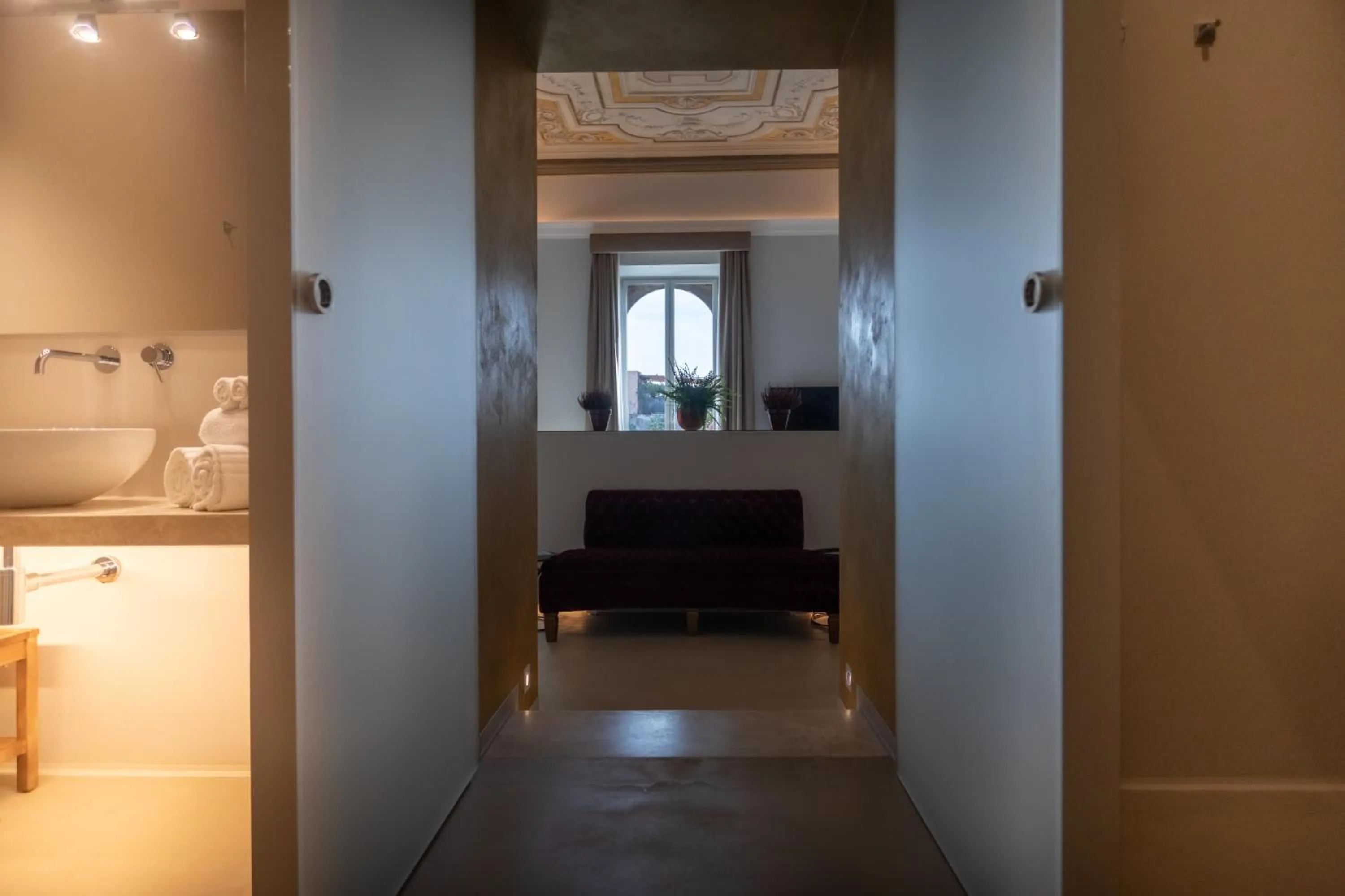 Bathroom in Domus 21 Luxury Suites