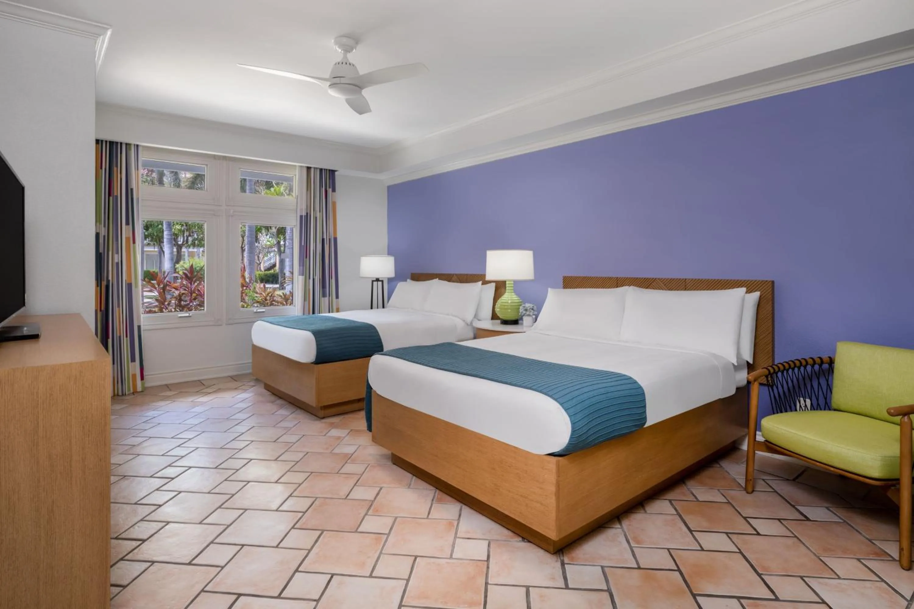 Bedroom, Bed in Marriott St. Kitts Beach Club