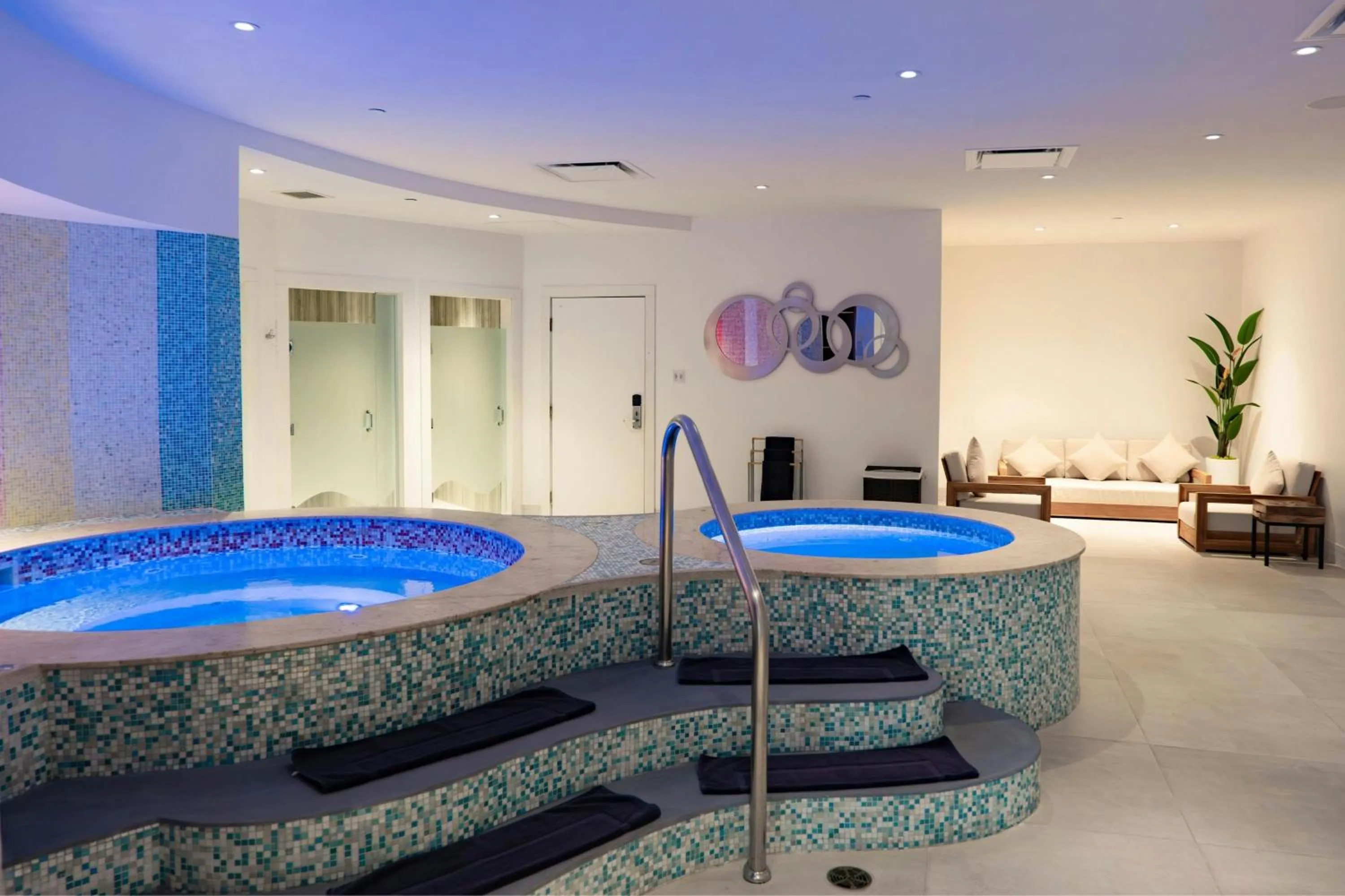 Swimming pool in Marriott St. Kitts Beach Club