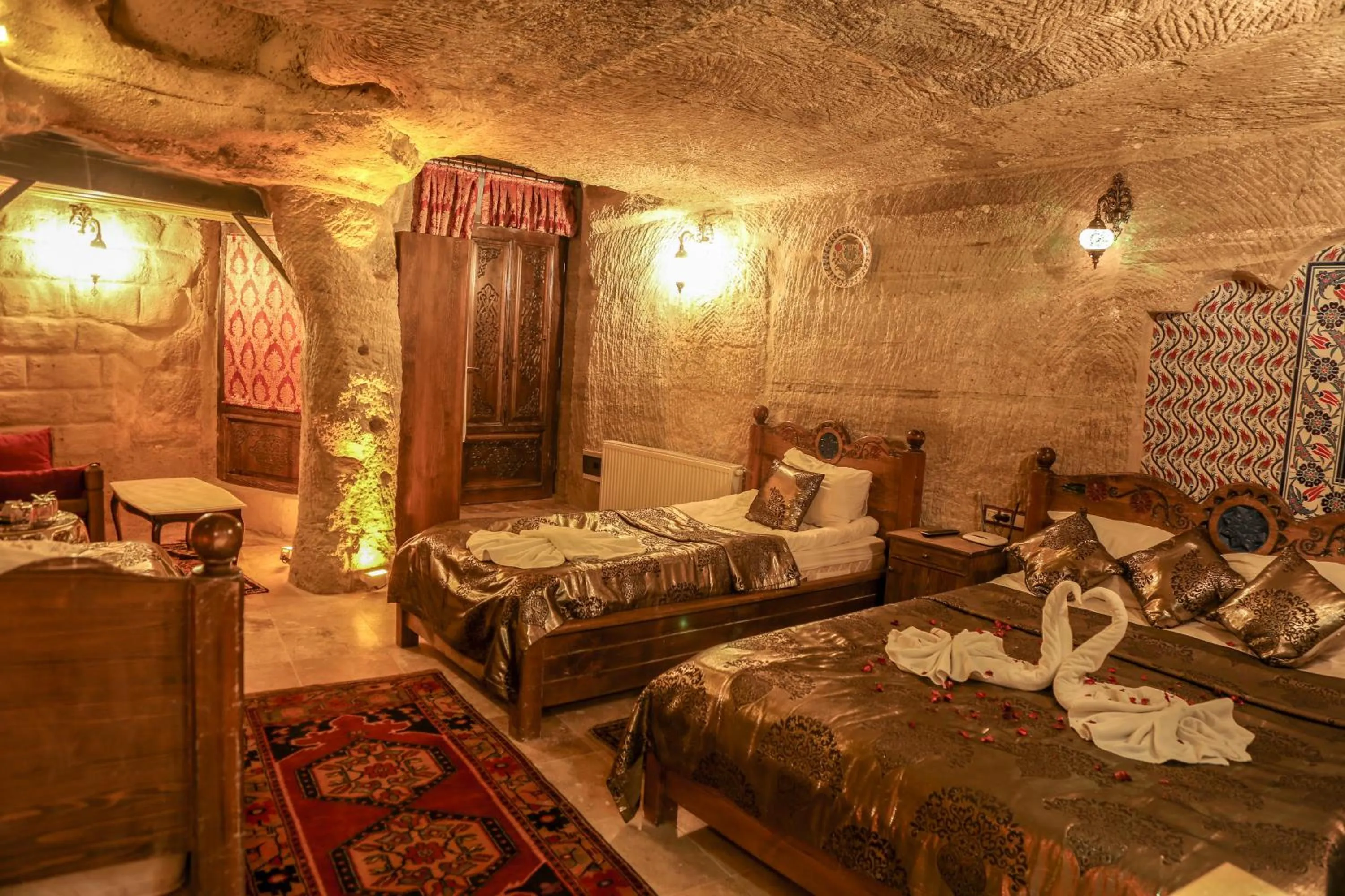 Decorative detail, Bed in Goreme Palace Cave Suites