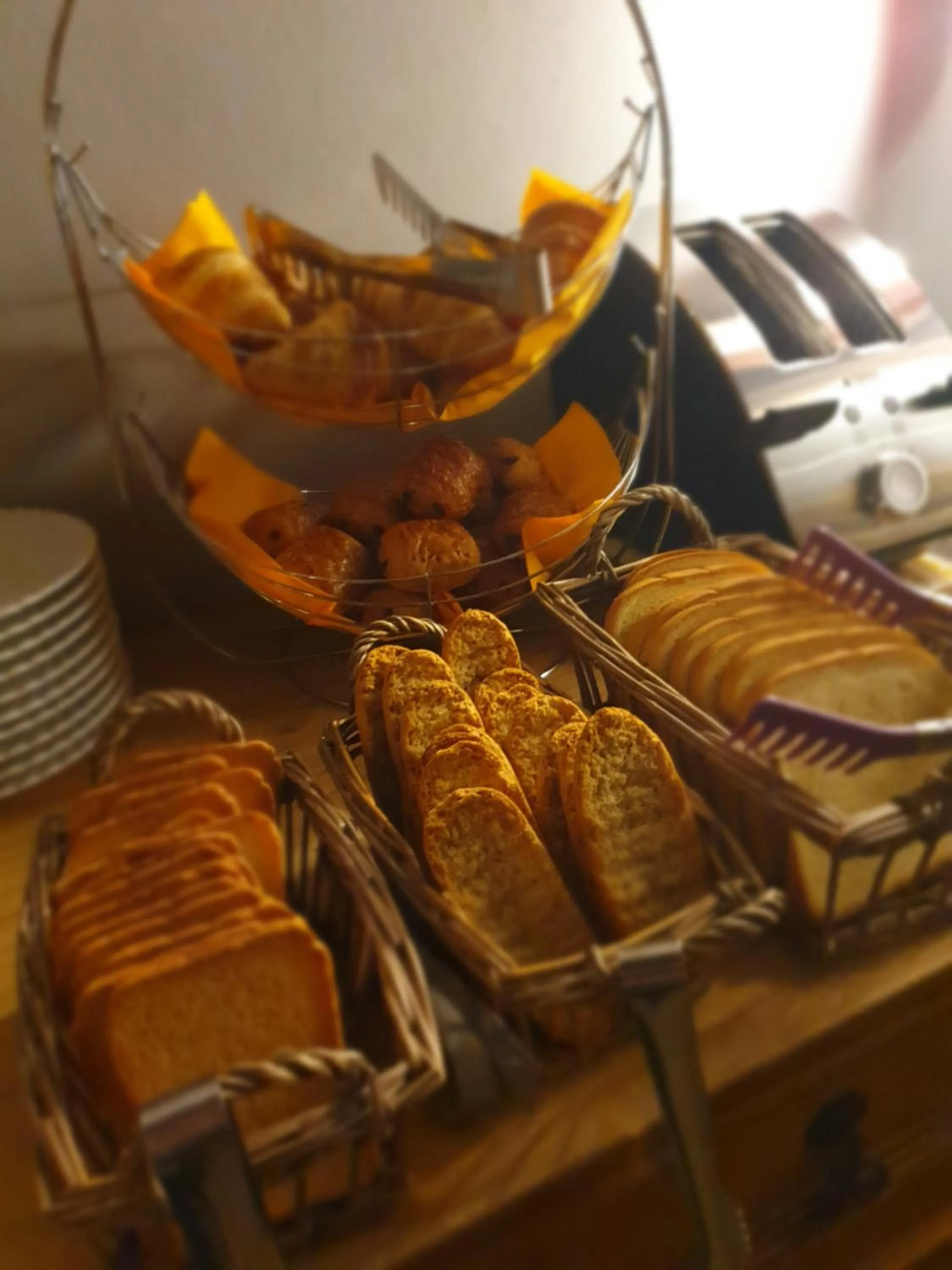 Breakfast in Hôtel Restaurant Le Mas De L'Olivier