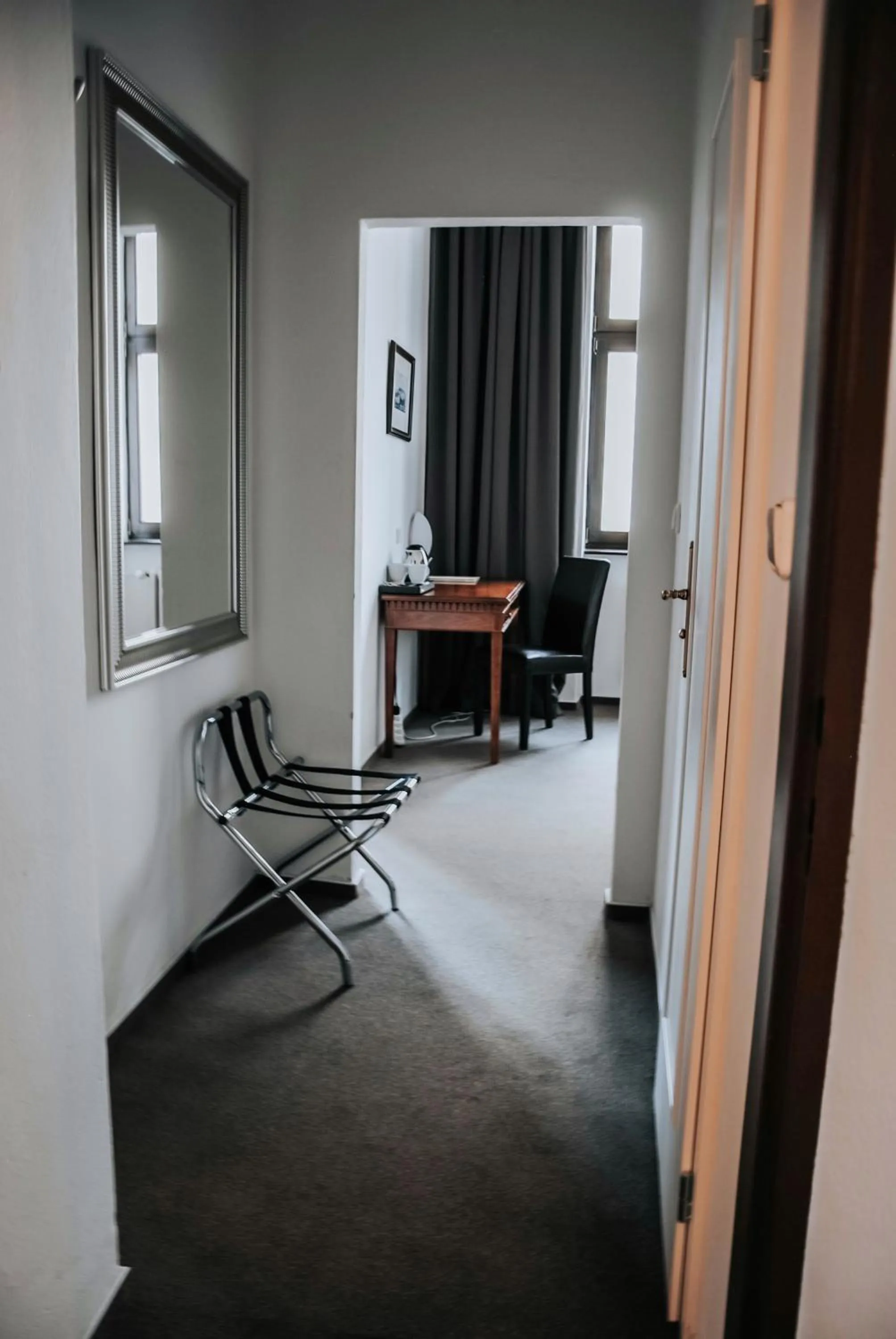 hair dresser in B&B Hotel Praha