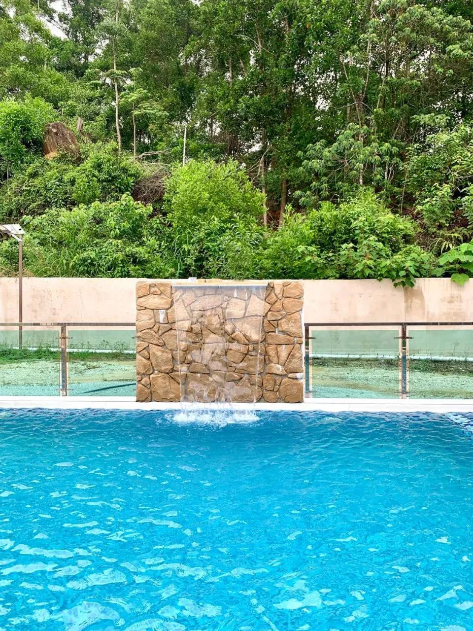 Swimming pool in BB Durio Chalet