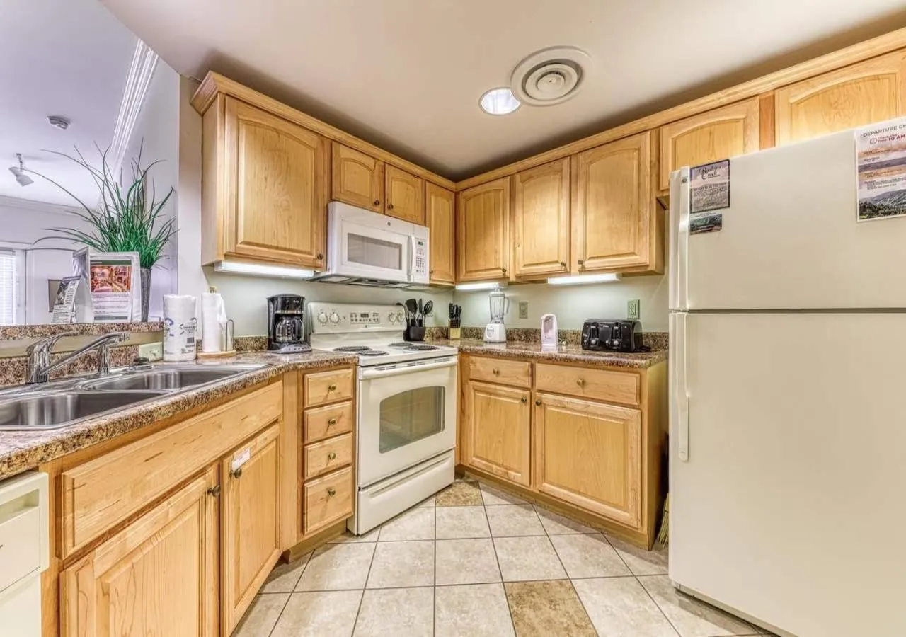 Baskins Creek Condos by TS