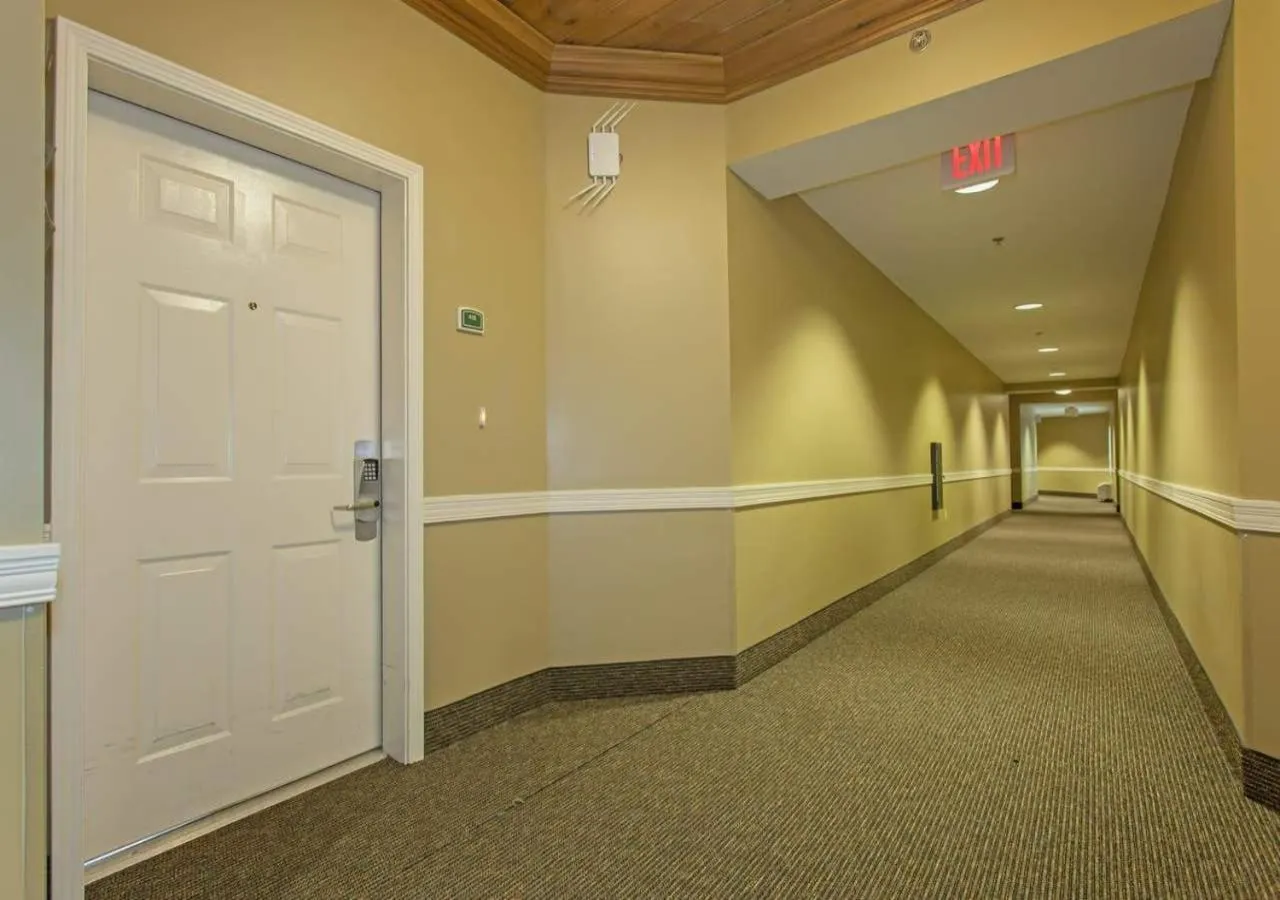 Baskins Creek Condos by TS